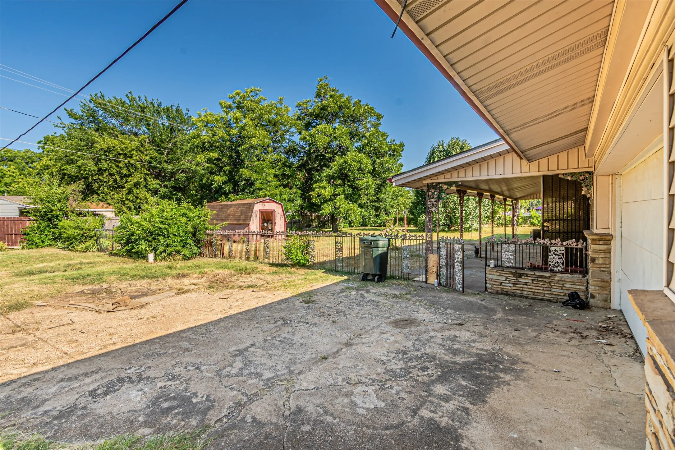 Business For Sale in Tarrant County , 3200 Grady Street, Forest Hill, Texas 76119, 0, 0, Garage spaces, 0 Sqft, built in 1957, Price $324,900, mls#21321321, Real Estate Agent in Forest Hill, Homes For Sale in Tarrant county, Homes For Sale in Forest Hill, Realtor in Forest Hill Texas, Real Estate Brokerage Independent Realty Texas, Luminita Cordes Realtor
