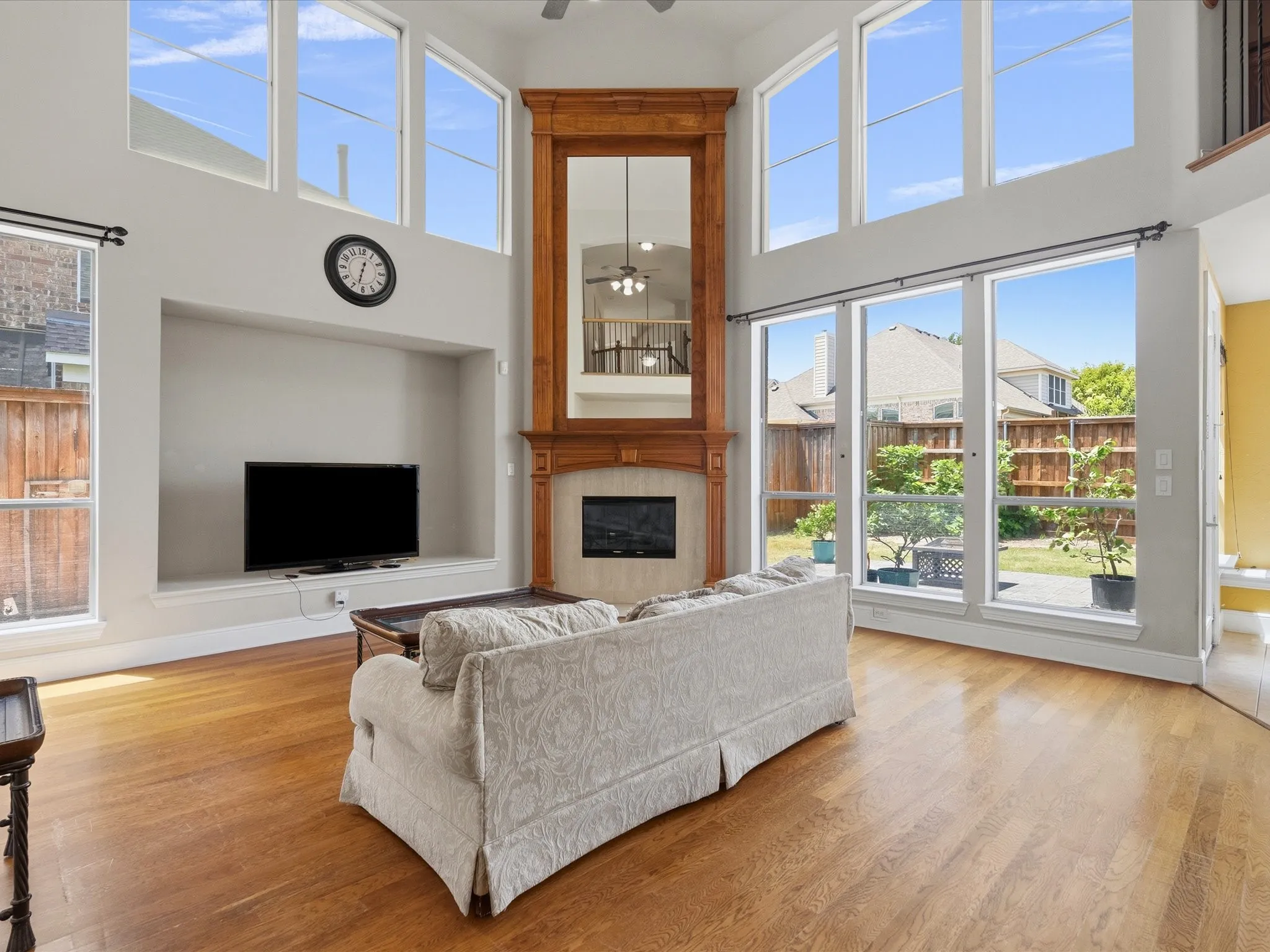 Single Family Residence For Sale in Collin County , 12659 Waltham Drive, Frisco, Texas 75035, 5 Bedroom, 4 Bathroom, 3 Garage spaces, 4,411 Sqft, built in 2006, Price $740,000, mls#21318495, Real Estate Agent in Frisco, Homes For Sale in Collin county, Homes For Sale in Frisco, Realtor in Frisco Texas, Real Estate Brokerage Independent Realty Texas, Luminita Cordes Realtor
