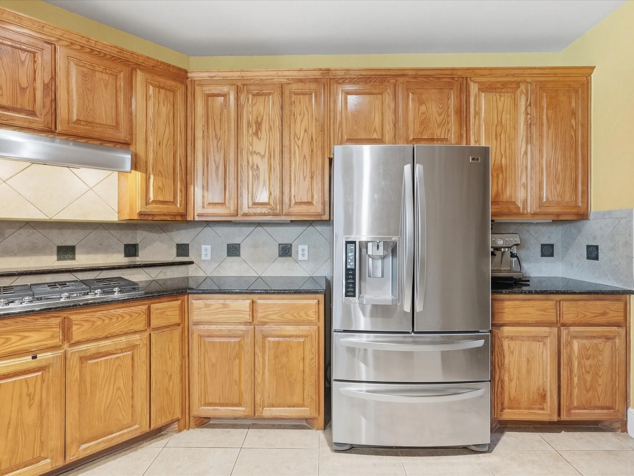 Single Family Residence For Sale in Collin County , 12659 Waltham Drive, Frisco, Texas 75035, 5 Bedroom, 4 Bathroom, 3 Garage spaces, 4,411 Sqft, built in 2006, Price $740,000, mls#21318495, Real Estate Agent in Frisco, Homes For Sale in Collin county, Homes For Sale in Frisco, Realtor in Frisco Texas, Real Estate Brokerage Independent Realty Texas, Luminita Cordes Realtor