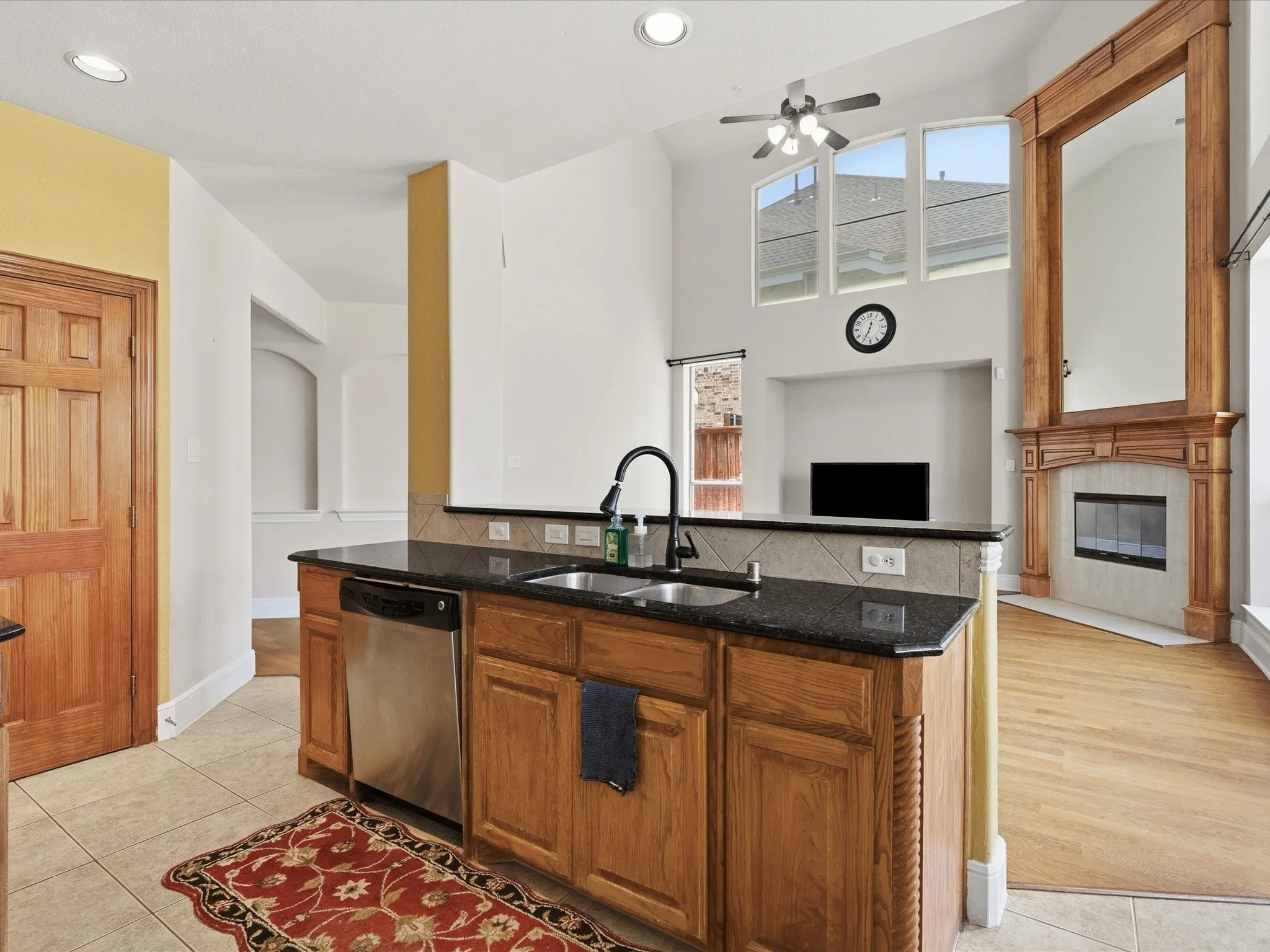 Single Family Residence For Sale in Collin County , 12659 Waltham Drive, Frisco, Texas 75035, 5 Bedroom, 4 Bathroom, 3 Garage spaces, 4,411 Sqft, built in 2006, Price $740,000, mls#21318495, Real Estate Agent in Frisco, Homes For Sale in Collin county, Homes For Sale in Frisco, Realtor in Frisco Texas, Real Estate Brokerage Independent Realty Texas, Luminita Cordes Realtor