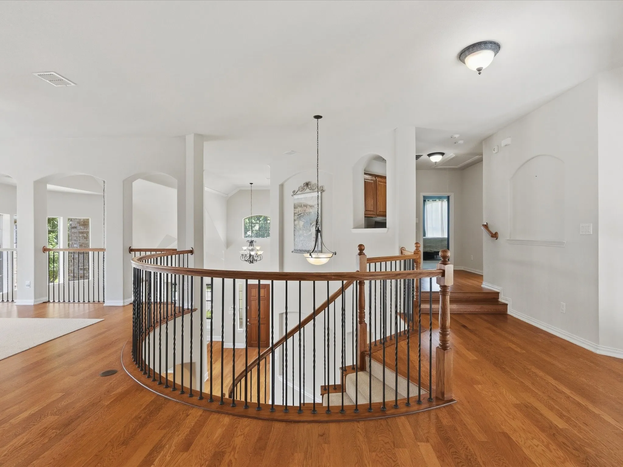Single Family Residence For Sale in Collin County , 12659 Waltham Drive, Frisco, Texas 75035, 5 Bedroom, 4 Bathroom, 3 Garage spaces, 4,411 Sqft, built in 2006, Price $740,000, mls#21318495, Real Estate Agent in Frisco, Homes For Sale in Collin county, Homes For Sale in Frisco, Realtor in Frisco Texas, Real Estate Brokerage Independent Realty Texas, Luminita Cordes Realtor