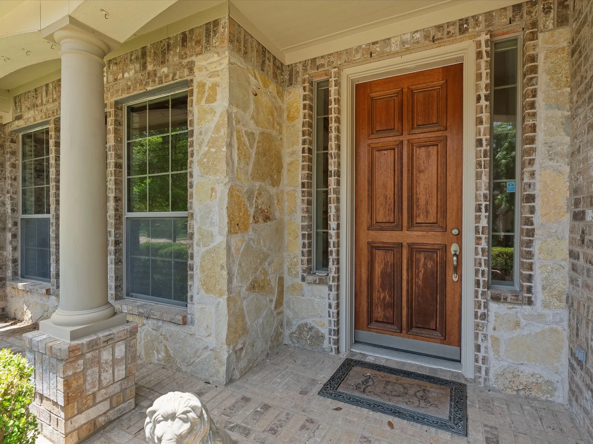 Single Family Residence For Sale in Collin County , 12659 Waltham Drive, Frisco, Texas 75035, 5 Bedroom, 4 Bathroom, 3 Garage spaces, 4,411 Sqft, built in 2006, Price $740,000, mls#21318495, Real Estate Agent in Frisco, Homes For Sale in Collin county, Homes For Sale in Frisco, Realtor in Frisco Texas, Real Estate Brokerage Independent Realty Texas, Luminita Cordes Realtor