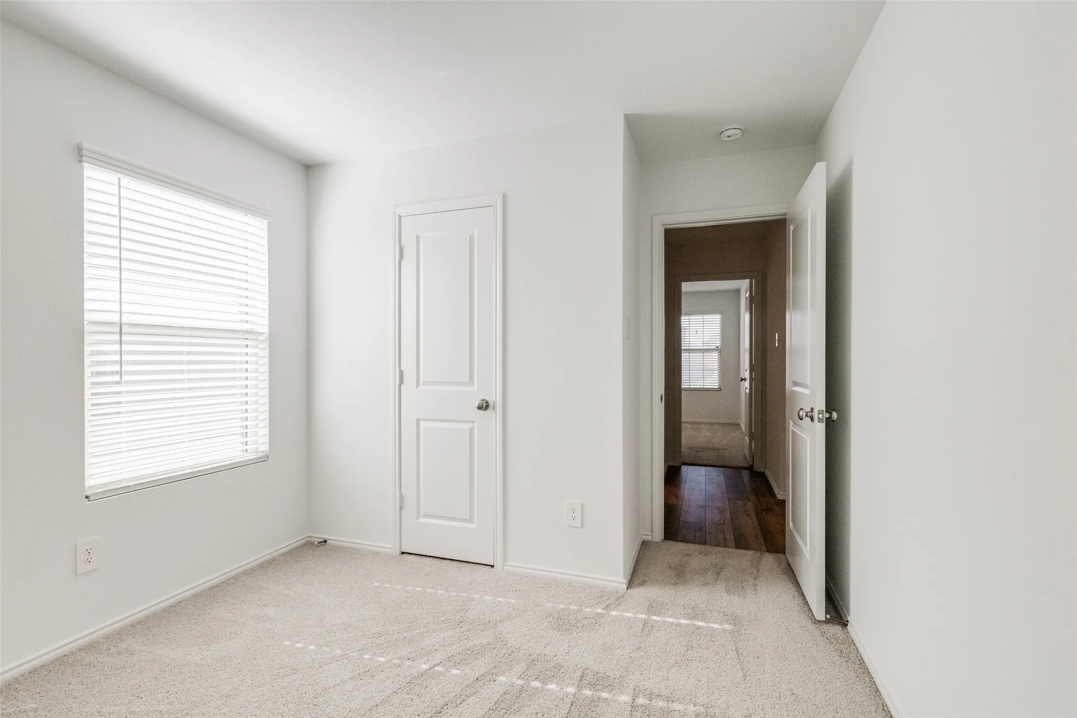 Single Family Residence For Rent in Denton County , 436 Frio Pass Trail, Fort Worth, Texas 76052, 4 Bedroom, 2 Bathroom, 2 Garage spaces, 1,681 Sqft, built in 2021, mls#21321336, Real Estate Agent in Fort Worth, Homes For Rent in Denton county, Homes For Rent in Fort Worth, Realtor in Fort Worth Texas, Real Estate Brokerage Independent Realty Texas, Luminita Cordes Realtor