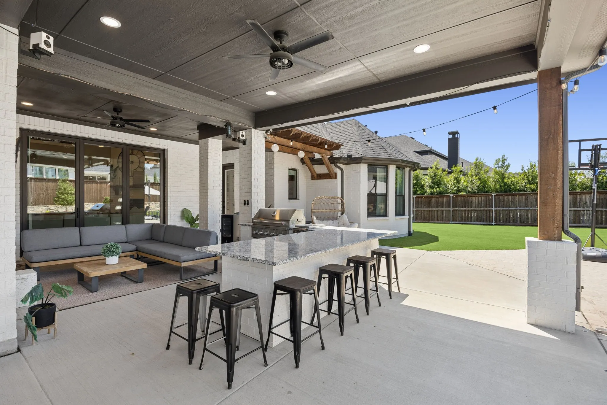 Single Family Residence For Sale in Collin County , 2712 Whirlaway Court, Celina, Texas 75009, 5 Bedroom, 5 Bathroom, 4 Garage spaces, 4,388 Sqft, built in 2021, mls#21321300, Real Estate Agent in Celina, Homes For Sale in Collin county, Homes For Sale in Celina, Realtor in Celina Texas, Real Estate Brokerage Independent Realty Texas, Luminita Cordes Realtor