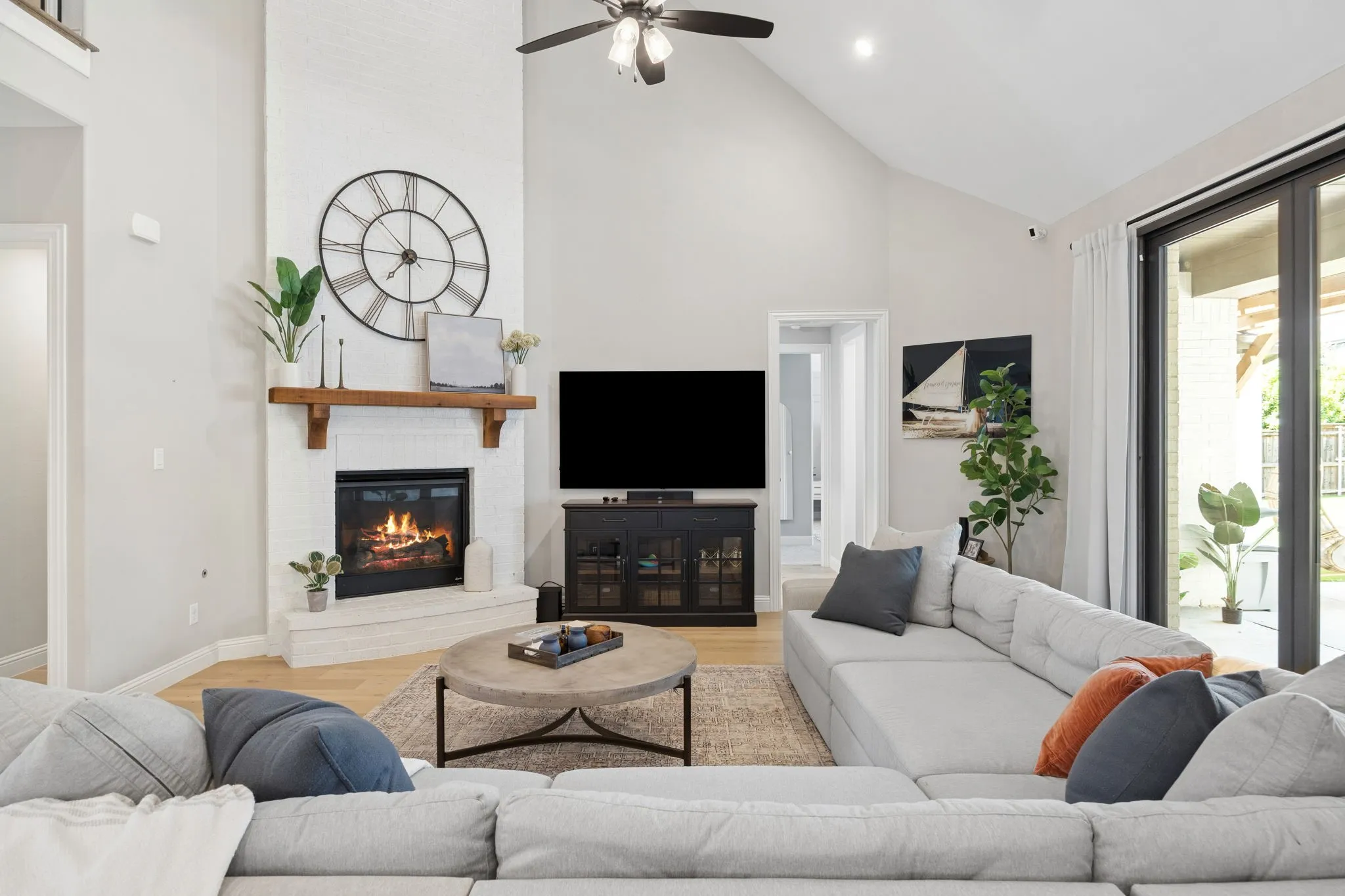 Single Family Residence For Sale in Collin County , 2712 Whirlaway Court, Celina, Texas 75009, 5 Bedroom, 5 Bathroom, 4 Garage spaces, 4,388 Sqft, built in 2021, mls#21321300, Real Estate Agent in Celina, Homes For Sale in Collin county, Homes For Sale in Celina, Realtor in Celina Texas, Real Estate Brokerage Independent Realty Texas, Luminita Cordes Realtor
