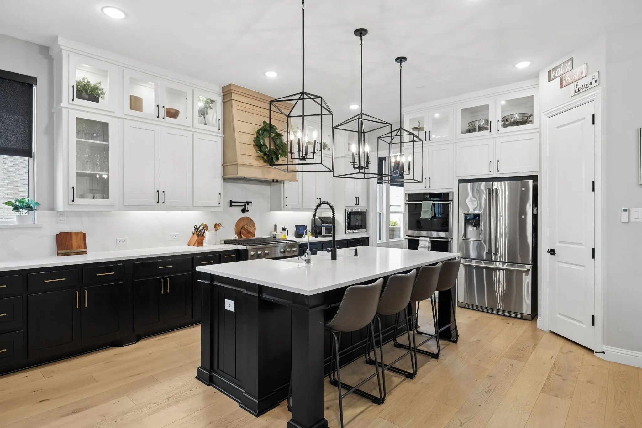 Single Family Residence For Sale in Collin County , 2712 Whirlaway Court, Celina, Texas 75009, 5 Bedroom, 5 Bathroom, 4 Garage spaces, 4,388 Sqft, built in 2021, mls#21321300, Real Estate Agent in Celina, Homes For Sale in Collin county, Homes For Sale in Celina, Realtor in Celina Texas, Real Estate Brokerage Independent Realty Texas, Luminita Cordes Realtor