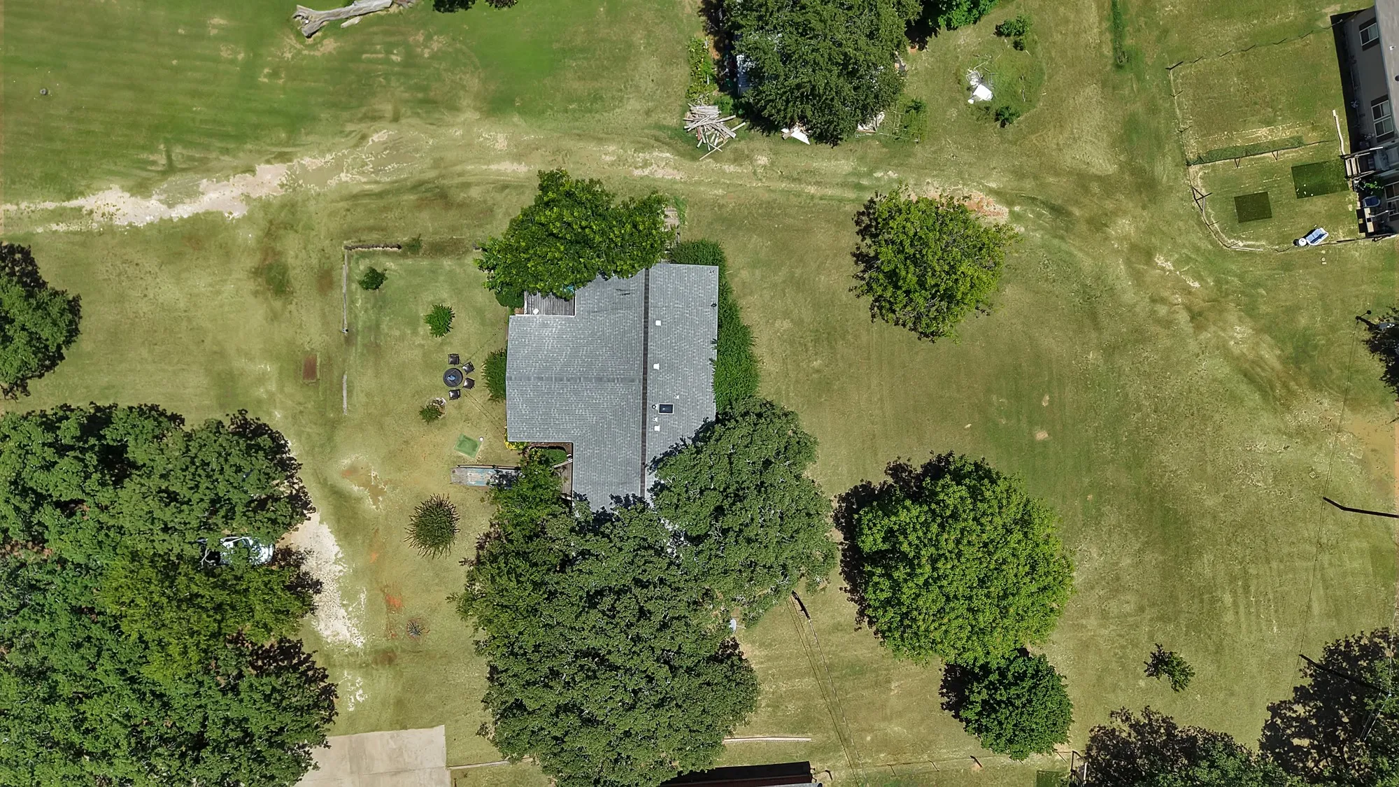 Mobile Home For Sale in Johnson County , 255 W Bethesda Road, Burleson, Texas 76028, 3 Bedroom, 2 Bathroom, Garage spaces, 2,100 Sqft, built in 2014, mls#21315401, Real Estate Agent in Burleson, Homes For Sale in Johnson county, Homes For Sale in Burleson, Realtor in Burleson Texas, Real Estate Brokerage Independent Realty Texas, Luminita Cordes Realtor
