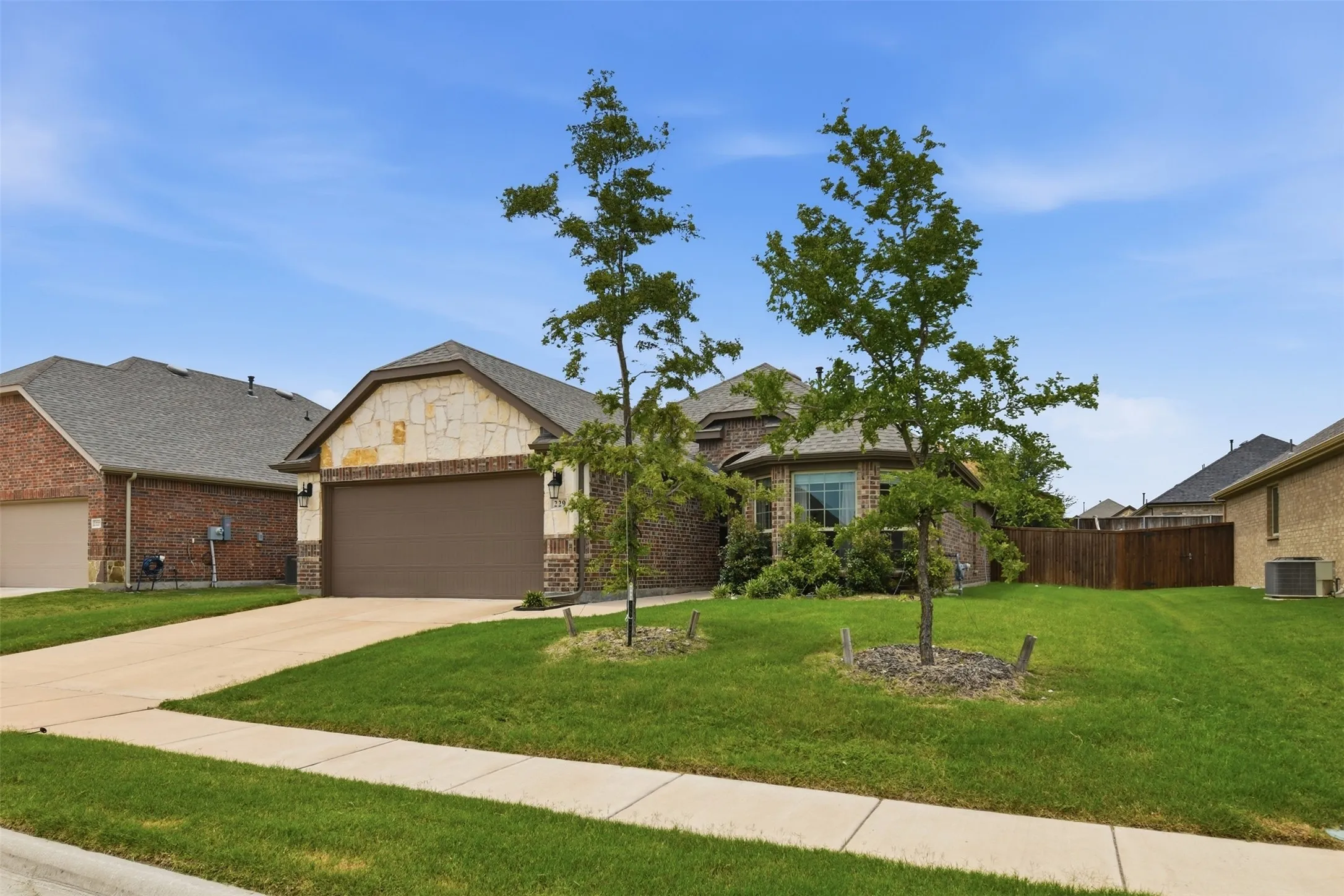 Single Family Residence For Rent in Collin County , 229 Penn Street, Anna, Texas 75409, 4 Bedroom, 2 Bathroom, 2 Garage spaces, 1,643 Sqft, built in 2022, mls#21317949, Real Estate Agent in Anna, Homes For Rent in Collin county, Homes For Rent in Anna, Realtor in Anna Texas, Real Estate Brokerage Independent Realty Texas, Luminita Cordes Realtor