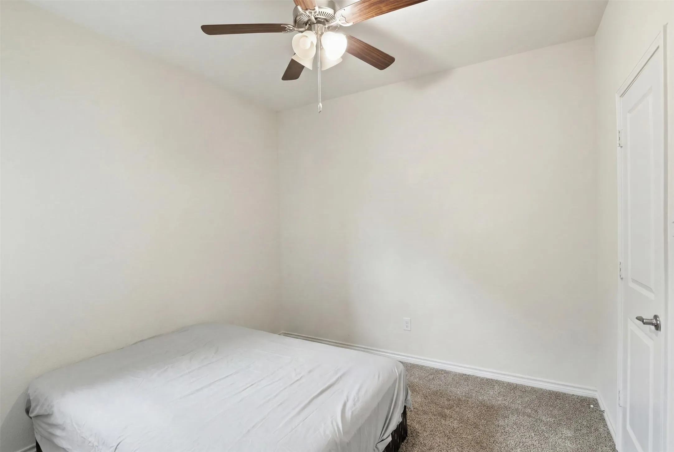 Single Family Residence For Rent in Collin County , 229 Penn Street, Anna, Texas 75409, 4 Bedroom, 2 Bathroom, 2 Garage spaces, 1,643 Sqft, built in 2022, mls#21317949, Real Estate Agent in Anna, Homes For Rent in Collin county, Homes For Rent in Anna, Realtor in Anna Texas, Real Estate Brokerage Independent Realty Texas, Luminita Cordes Realtor
