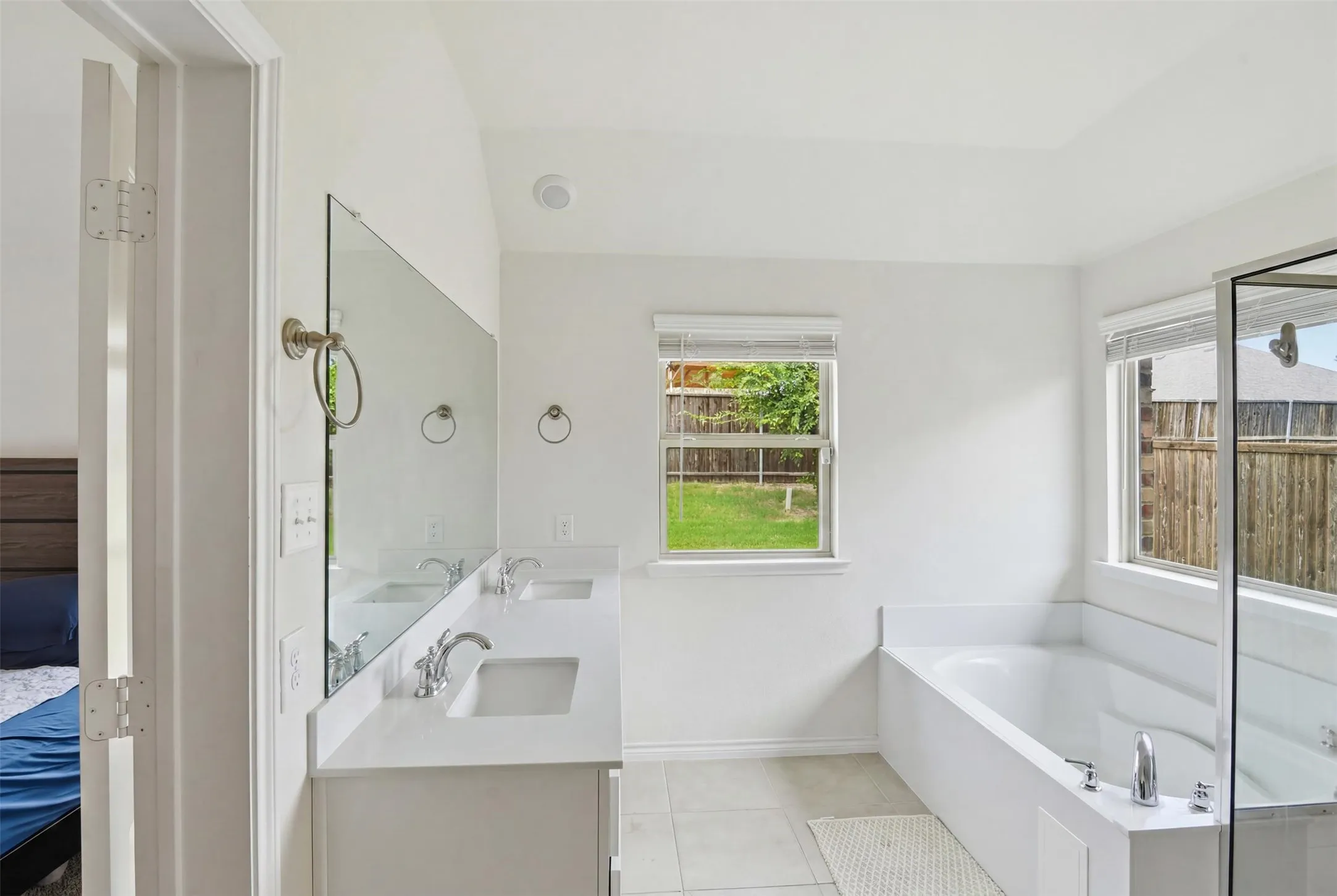 Single Family Residence For Rent in Collin County , 229 Penn Street, Anna, Texas 75409, 4 Bedroom, 2 Bathroom, 2 Garage spaces, 1,643 Sqft, built in 2022, mls#21317949, Real Estate Agent in Anna, Homes For Rent in Collin county, Homes For Rent in Anna, Realtor in Anna Texas, Real Estate Brokerage Independent Realty Texas, Luminita Cordes Realtor