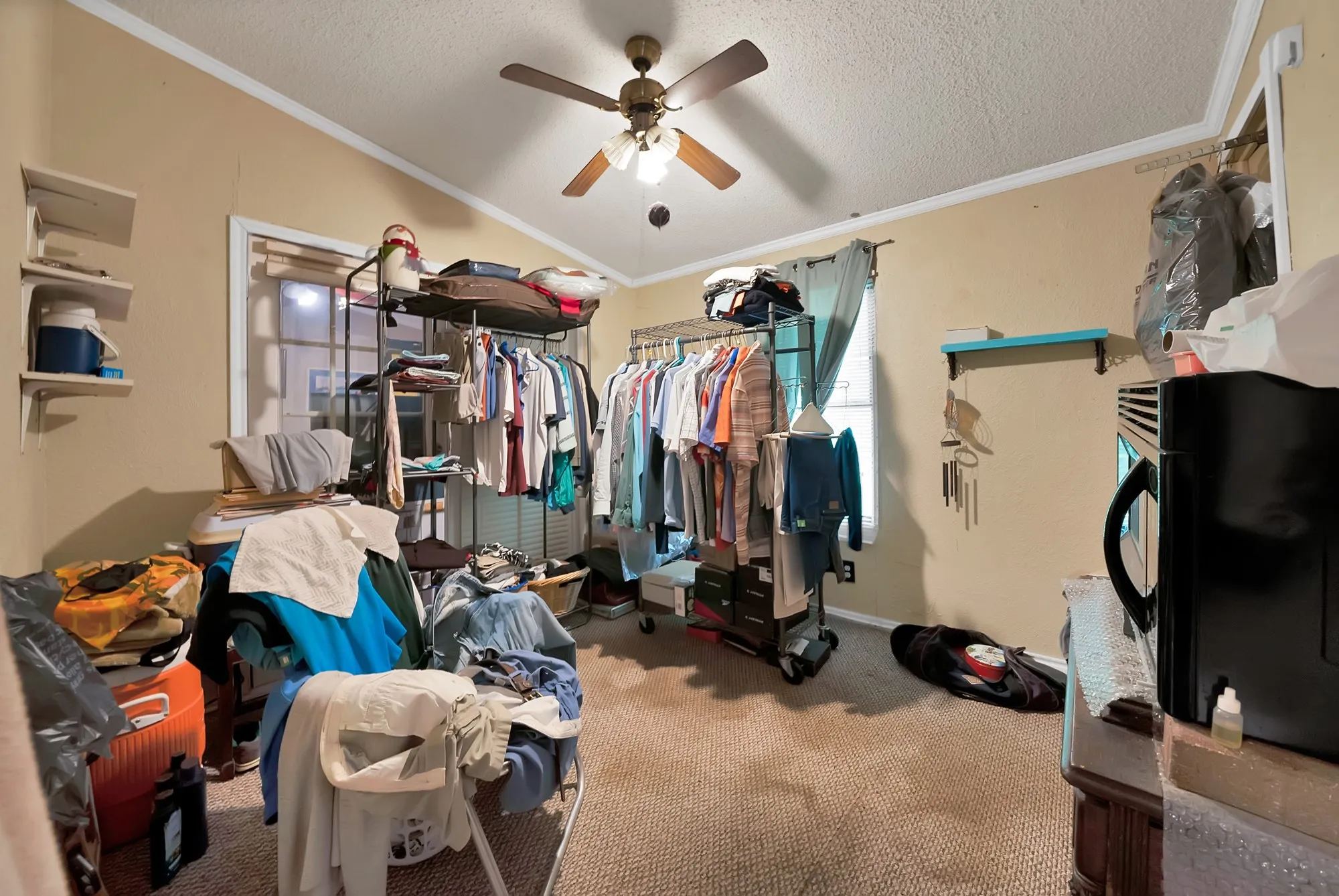 Mobile Home For Sale in Johnson County , 301 W Bethesda Road, Burleson, Texas 76028, 3 Bedroom, 2 Bathroom, Garage spaces, 2,072 Sqft, built in 1986, mls#21315406, Real Estate Agent in Burleson, Homes For Sale in Johnson county, Homes For Sale in Burleson, Realtor in Burleson Texas, Real Estate Brokerage Independent Realty Texas, Luminita Cordes Realtor