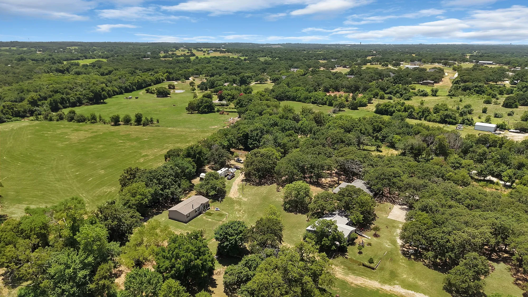 Mobile Home For Sale in Johnson County , 301 W Bethesda Road, Burleson, Texas 76028, 3 Bedroom, 2 Bathroom, Garage spaces, 2,072 Sqft, built in 1986, mls#21315406, Real Estate Agent in Burleson, Homes For Sale in Johnson county, Homes For Sale in Burleson, Realtor in Burleson Texas, Real Estate Brokerage Independent Realty Texas, Luminita Cordes Realtor
