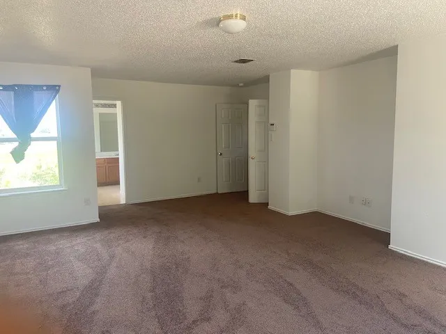 Single Family Residence For Rent in Dallas County , 14860 Bell Manor Court, Balch Springs, Texas 75180, 4 Bedroom, 3 Bathroom, 2 Garage spaces, 2,358 Sqft, built in 2004, mls#21321354, Real Estate Agent in Balch Springs, Homes For Rent in Dallas county, Homes For Rent in Balch Springs, Realtor in Balch Springs Texas, Real Estate Brokerage Independent Realty Texas, Luminita Cordes Realtor