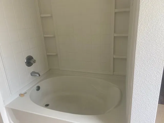 Single Family Residence For Rent in Dallas County , 14860 Bell Manor Court, Balch Springs, Texas 75180, 4 Bedroom, 3 Bathroom, 2 Garage spaces, 2,358 Sqft, built in 2004, mls#21321354, Real Estate Agent in Balch Springs, Homes For Rent in Dallas county, Homes For Rent in Balch Springs, Realtor in Balch Springs Texas, Real Estate Brokerage Independent Realty Texas, Luminita Cordes Realtor