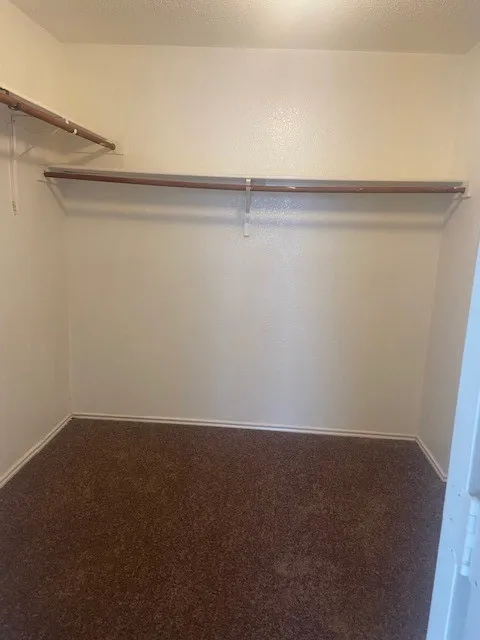 Single Family Residence For Rent in Dallas County , 14860 Bell Manor Court, Balch Springs, Texas 75180, 4 Bedroom, 3 Bathroom, 2 Garage spaces, 2,358 Sqft, built in 2004, mls#21321354, Real Estate Agent in Balch Springs, Homes For Rent in Dallas county, Homes For Rent in Balch Springs, Realtor in Balch Springs Texas, Real Estate Brokerage Independent Realty Texas, Luminita Cordes Realtor