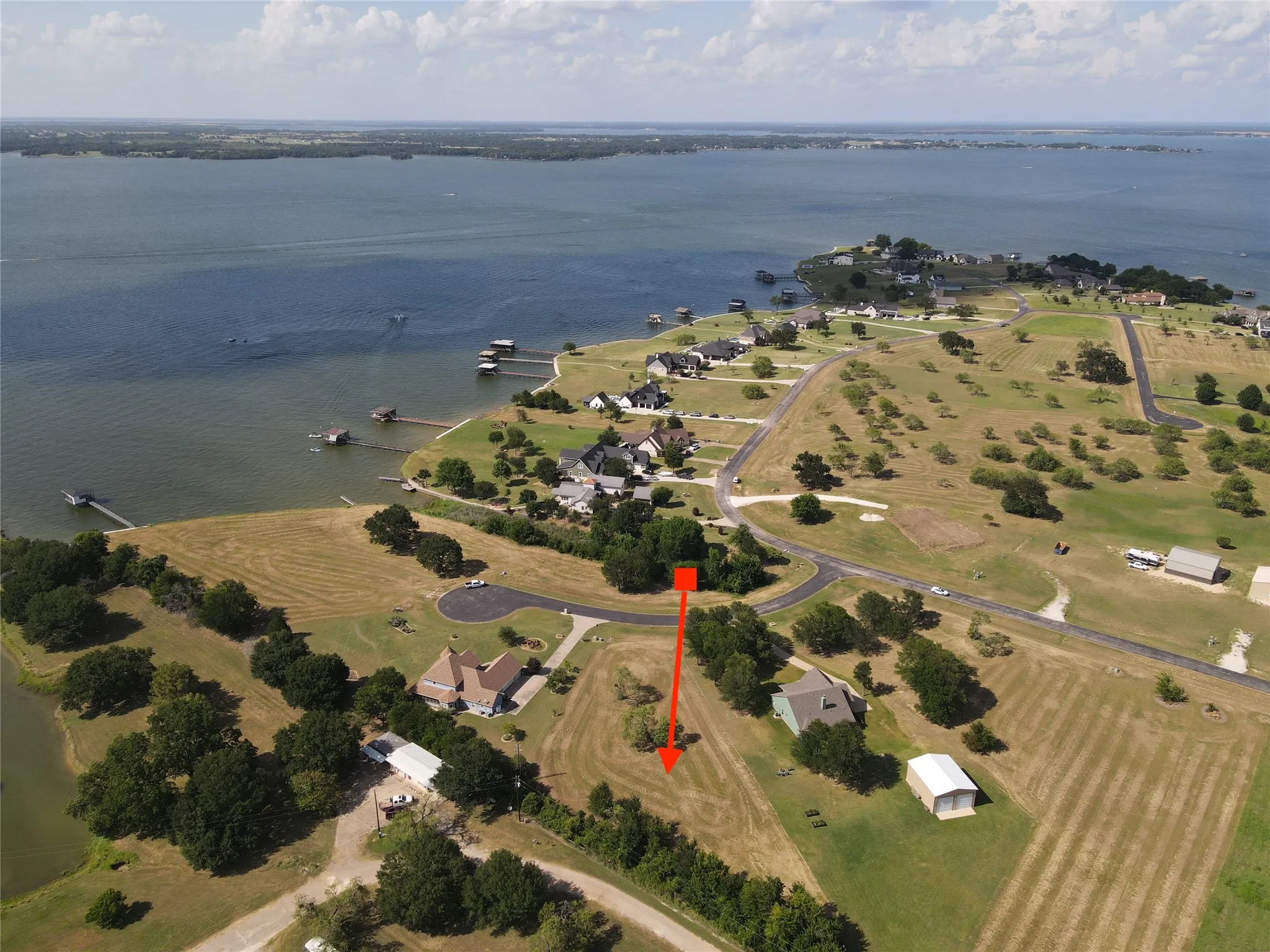 Unimproved Land For Sale in Navarro County , TBD Marina Point, Streetman, Texas 75859, 0, 0, Garage spaces, 0 Sqft, built in 0, Price $95,000, mls#21321346, Real Estate Agent in Streetman, Homes For Sale in Navarro county, Homes For Sale in Streetman, Realtor in Streetman Texas, Real Estate Brokerage Independent Realty Texas, Luminita Cordes Realtor