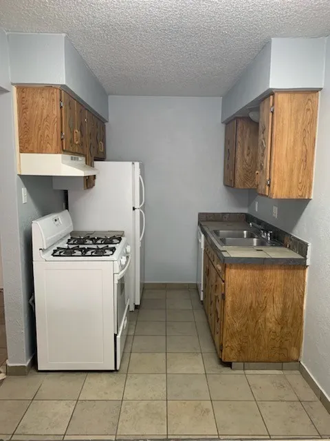 Condominium For Sale in Tarrant County , 5063 Ridglea Lane 1006, Fort Worth, Texas 76116, 1 Bedroom, 1 Bathroom, Garage spaces, 853 Sqft, built in 1968, mls#21321364, Real Estate Agent in Fort Worth, Homes For Sale in Tarrant county, Homes For Sale in Fort Worth, Realtor in Fort Worth Texas, Real Estate Brokerage Independent Realty Texas, Luminita Cordes Realtor