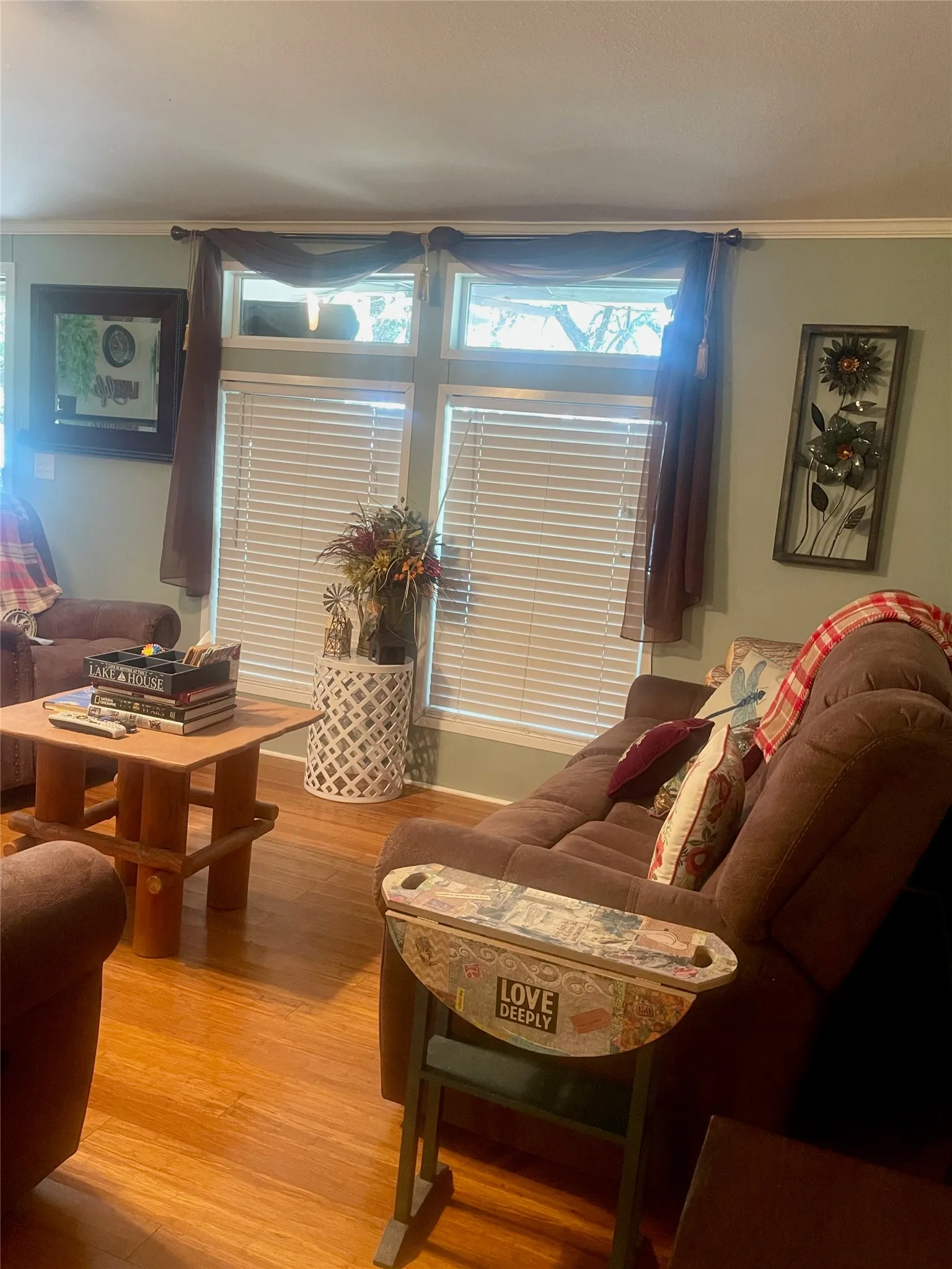 Manufactured Home For Sale in Palo Pinto County , 2334 Sanbar Road 49, Possum Kingdom Lake, Texas 76449, 3 Bedroom, 2 Bathroom, Garage spaces, 1,232 Sqft, built in 2004, mls#21319217, Real Estate Agent in Possum Kingdom Lake, Homes For Sale in Palo Pinto county, Homes For Sale in Possum Kingdom Lake, Realtor in Possum Kingdom Lake Texas, Real Estate Brokerage Independent Realty Texas, Luminita Cordes Realtor