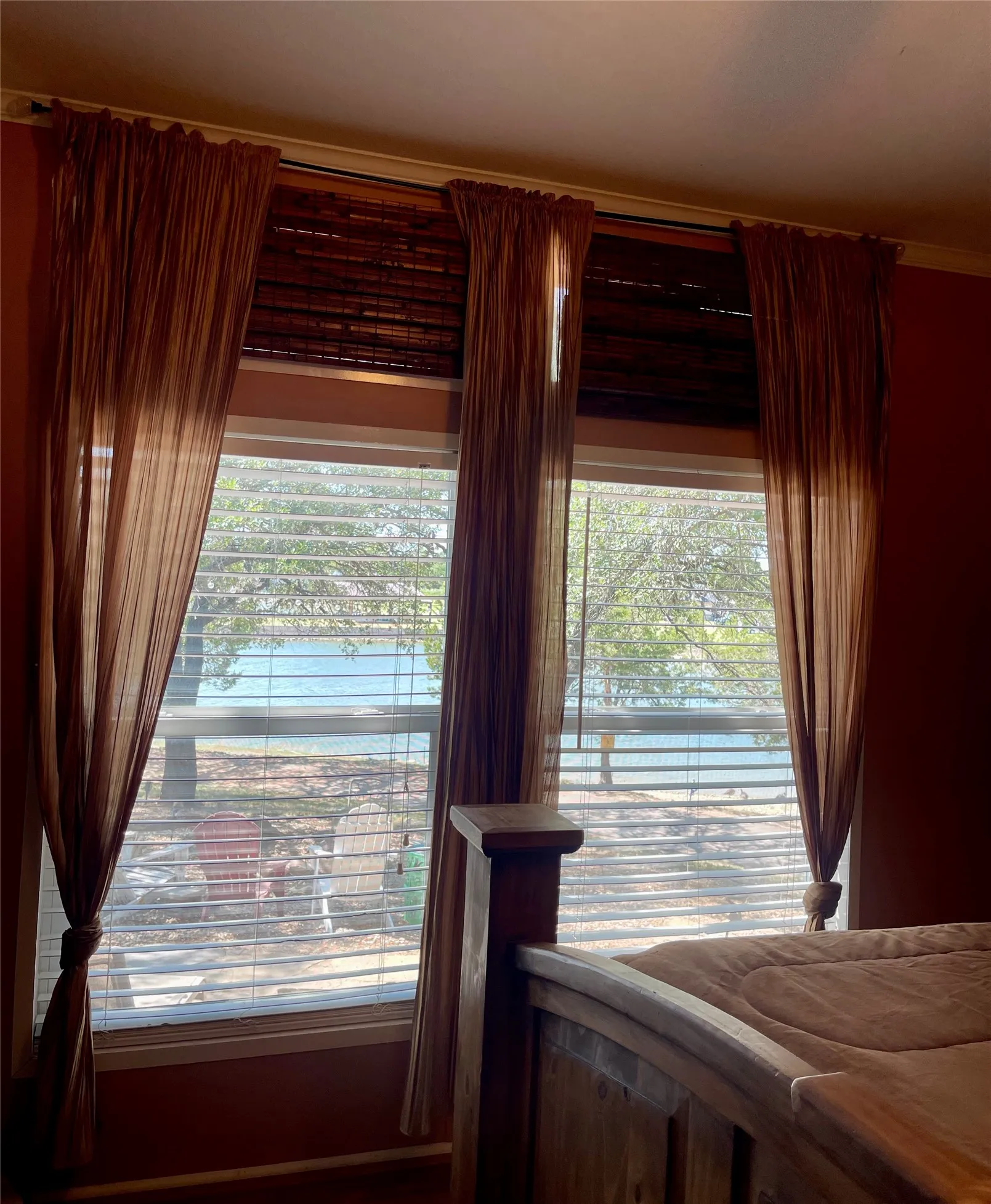 Manufactured Home For Sale in Palo Pinto County , 2334 Sanbar Road 49, Possum Kingdom Lake, Texas 76449, 3 Bedroom, 2 Bathroom, Garage spaces, 1,232 Sqft, built in 2004, mls#21319217, Real Estate Agent in Possum Kingdom Lake, Homes For Sale in Palo Pinto county, Homes For Sale in Possum Kingdom Lake, Realtor in Possum Kingdom Lake Texas, Real Estate Brokerage Independent Realty Texas, Luminita Cordes Realtor