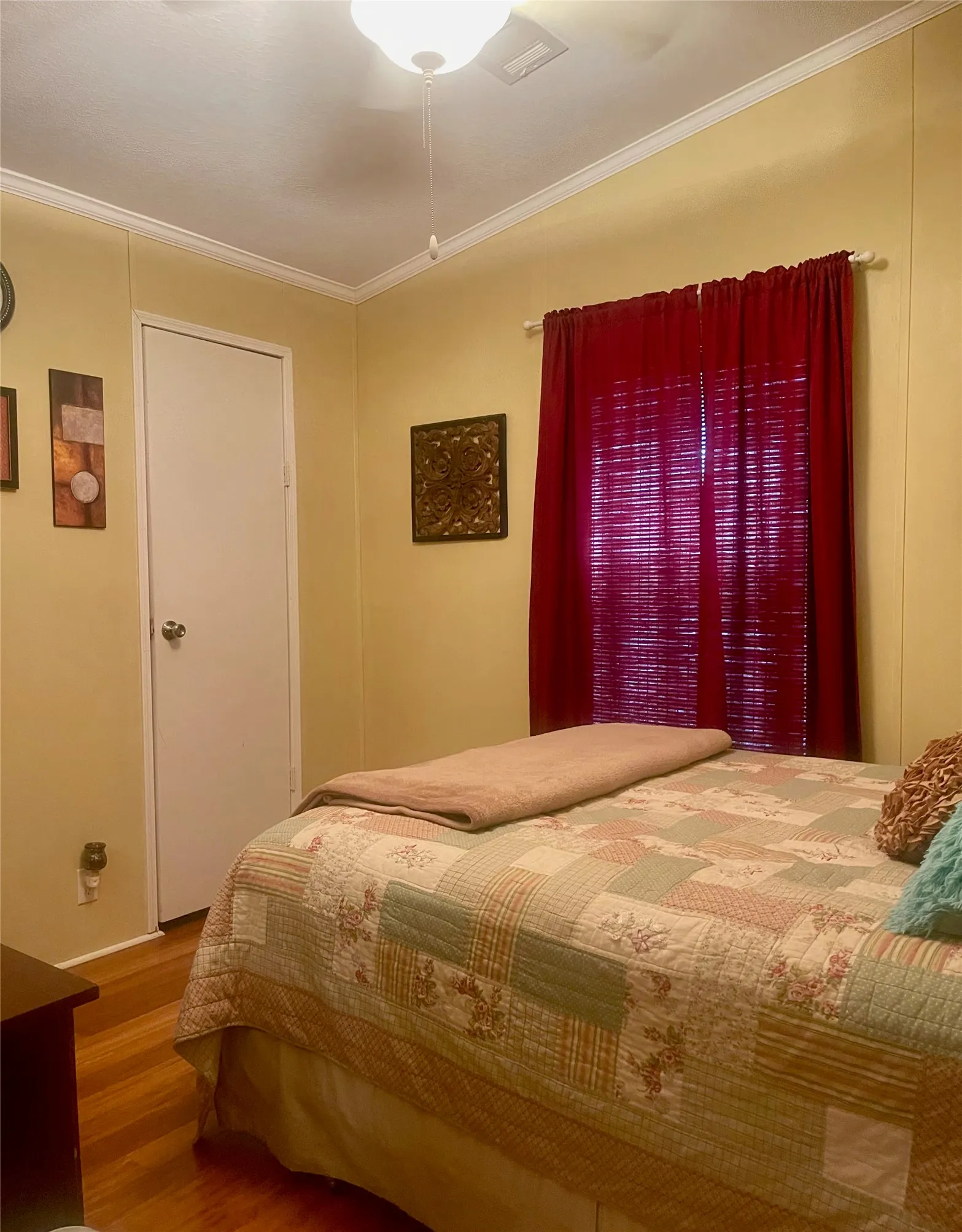 Manufactured Home For Sale in Palo Pinto County , 2334 Sanbar Road 49, Possum Kingdom Lake, Texas 76449, 3 Bedroom, 2 Bathroom, Garage spaces, 1,232 Sqft, built in 2004, mls#21319217, Real Estate Agent in Possum Kingdom Lake, Homes For Sale in Palo Pinto county, Homes For Sale in Possum Kingdom Lake, Realtor in Possum Kingdom Lake Texas, Real Estate Brokerage Independent Realty Texas, Luminita Cordes Realtor