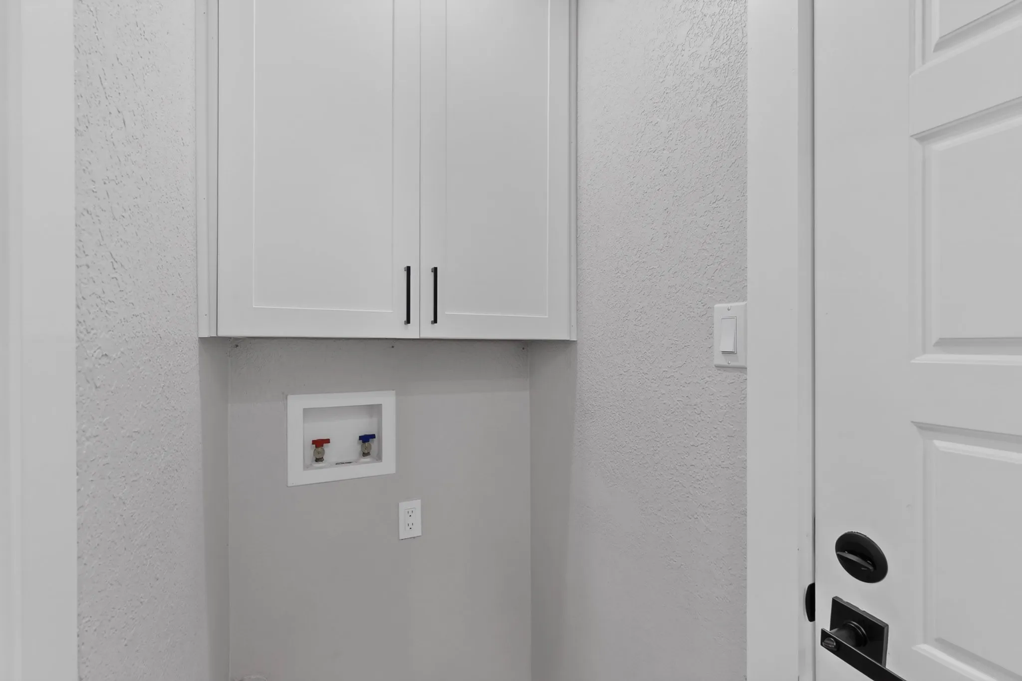 Single Family Residence For Sale in Tarrant County , 3804 Wrexgate Court, Arlington, Texas 76016, 3 Bedroom, 2 Bathroom, 2 Garage spaces, 1,713 Sqft, built in 1980, mls#21321303, Real Estate Agent in Arlington, Homes For Sale in Tarrant county, Homes For Sale in Arlington, Realtor in Arlington Texas, Real Estate Brokerage Independent Realty Texas, Luminita Cordes Realtor
