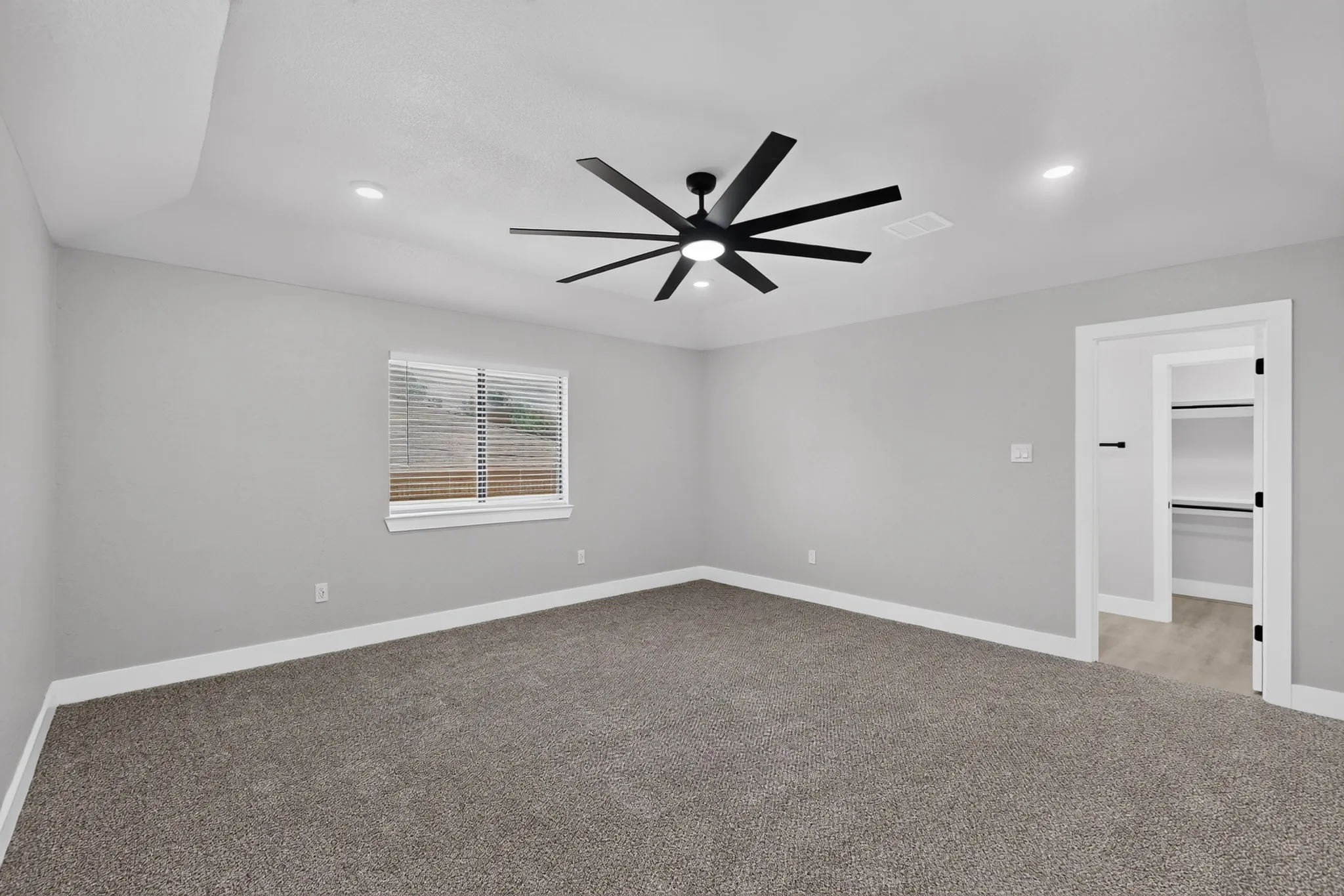 Single Family Residence For Sale in Tarrant County , 3804 Wrexgate Court, Arlington, Texas 76016, 3 Bedroom, 2 Bathroom, 2 Garage spaces, 1,713 Sqft, built in 1980, mls#21321303, Real Estate Agent in Arlington, Homes For Sale in Tarrant county, Homes For Sale in Arlington, Realtor in Arlington Texas, Real Estate Brokerage Independent Realty Texas, Luminita Cordes Realtor