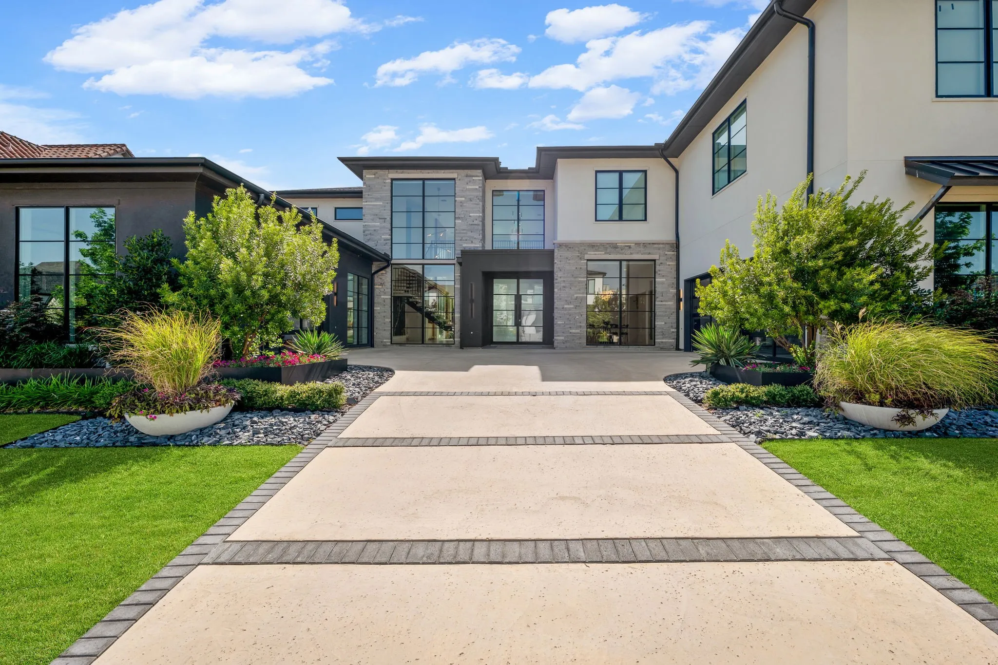 Single Family Residence For Sale in Denton County , 3347 Midwick Drive, Frisco, Texas 75034, 5 Bedrooms, 7 Bathrooms, 3 Garage spaces, 7,094 Sqft, built in 2023, Price $5,400,000, mls#21314703, Real Estate Agent in Frisco, Homes For Sale in Denton county, Homes For Sale in Frisco, Realtor in Frisco Texas, Real Estate Brokerage Independent Realty Texas, Luminita Cordes Realtor