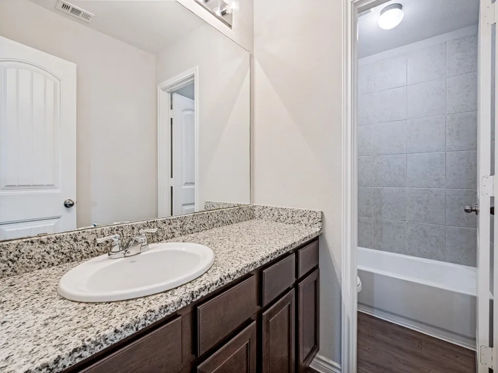 Single Family Residence For Sale in Ellis County , 1603 Blue Jay Drive, Ennis, Texas 75119, 4 Bedroom, 2 Bathroom, 2 Garage spaces, 1,640 Sqft, built in 2018, mls#21321333, Real Estate Agent in Ennis, Homes For Sale in Ellis county, Homes For Sale in Ennis, Realtor in Ennis Texas, Real Estate Brokerage Independent Realty Texas, Luminita Cordes Realtor