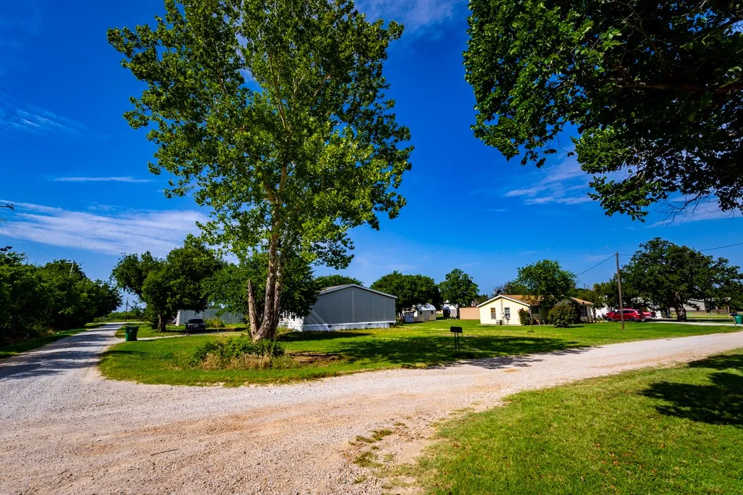 Mobile Home For Sale in Young County , 902 Commerce Street, Newcastle, Texas 76372, 3 Bedrooms, 2 Bathrooms, Garage spaces, 1,792 Sqft, built in 2008, Price $74,000, mls#21315163, Real Estate Agent in Newcastle, Homes For Sale in Young county, Homes For Sale in Newcastle, Realtor in Newcastle Texas, Real Estate Brokerage Independent Realty Texas, Luminita Cordes Realtor