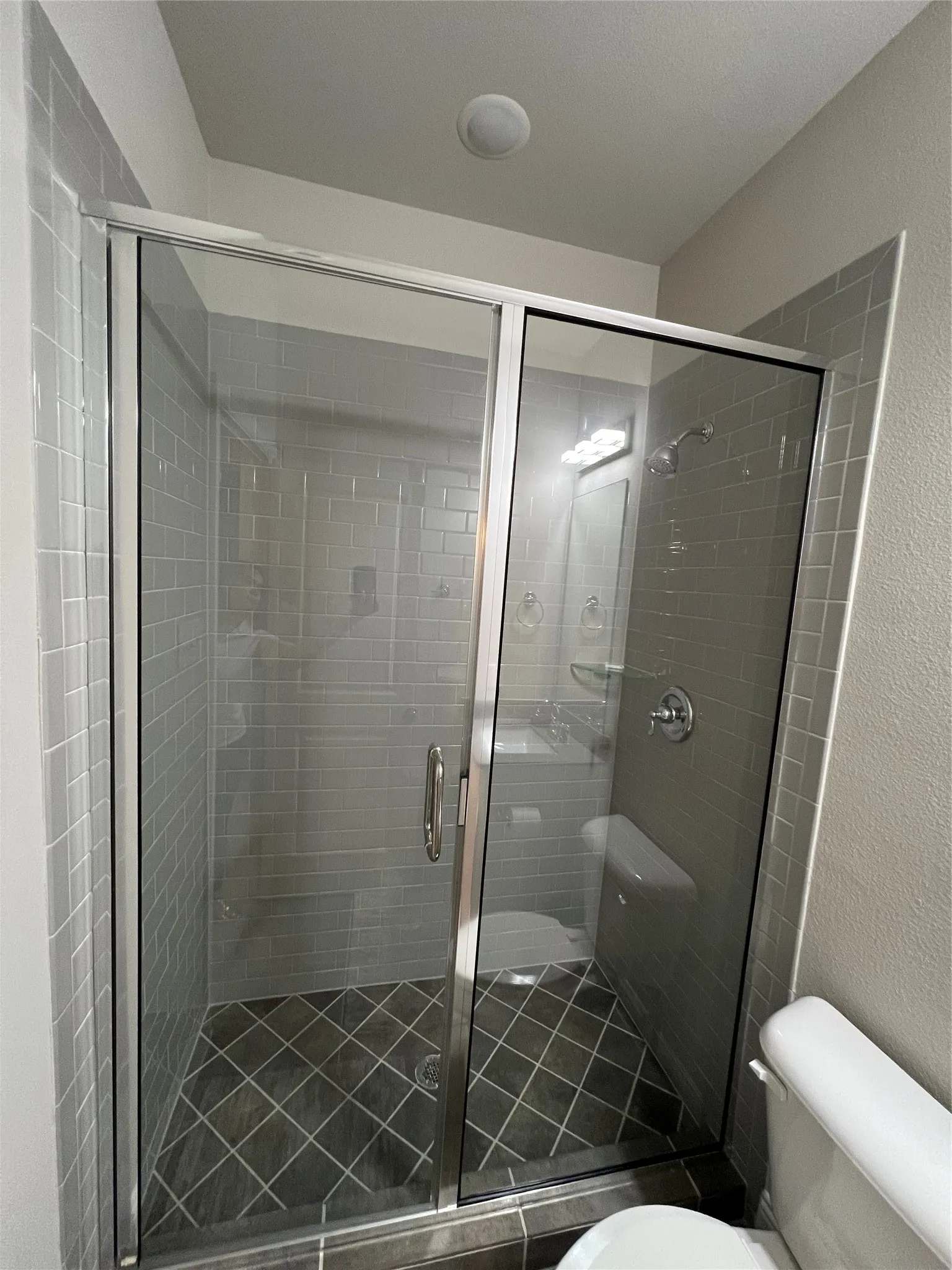 Townhouse For Sale in Collin County , 6225 Blythe Drive, Frisco, Texas 75035, 3 Bedroom, 4 Bathroom, 2 Garage spaces, 2,097 Sqft, built in 2019, mls#21321380, Real Estate Agent in Frisco, Homes For Sale in Collin county, Homes For Sale in Frisco, Realtor in Frisco Texas, Real Estate Brokerage Independent Realty Texas, Luminita Cordes Realtor
