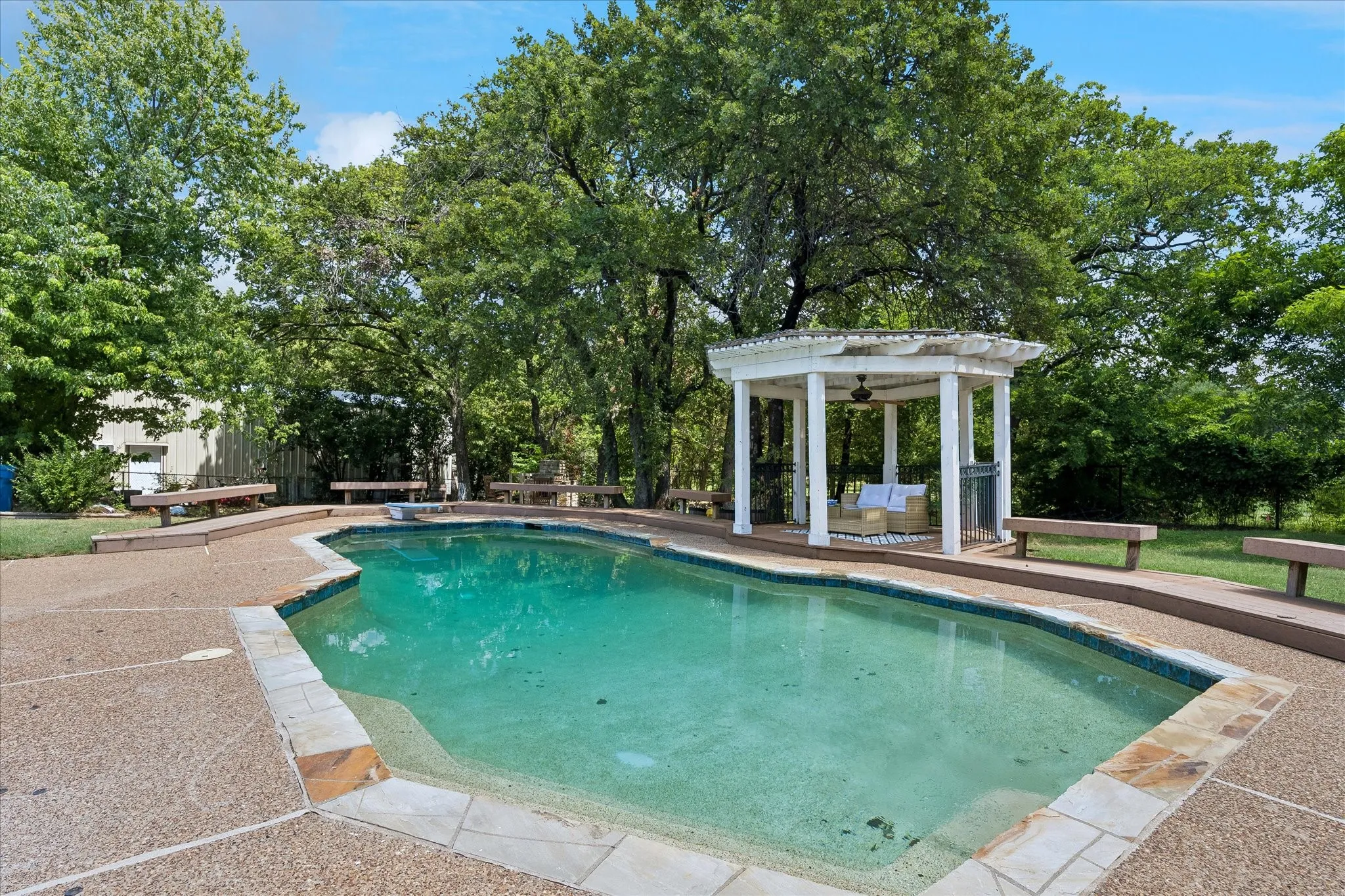 Diving Pool