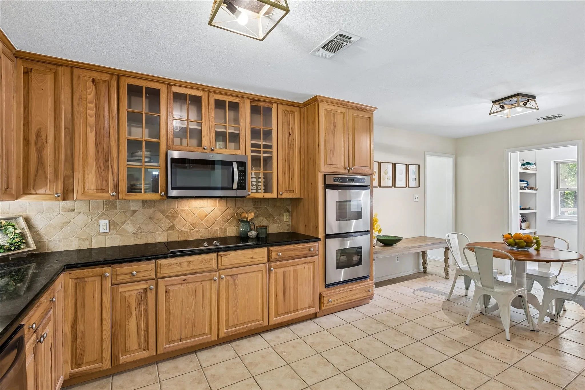 Kithchen with tons of cabinets