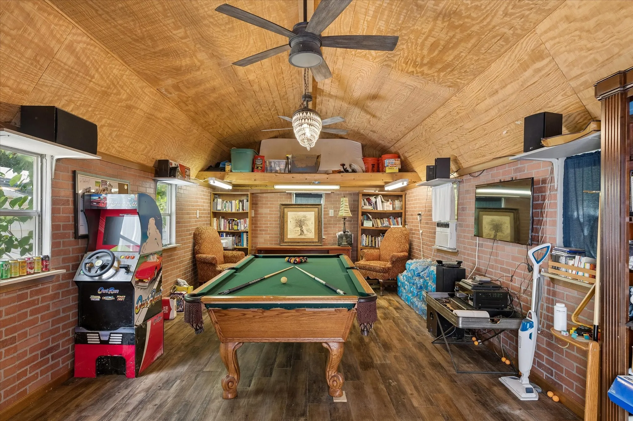Hobby or Game shed