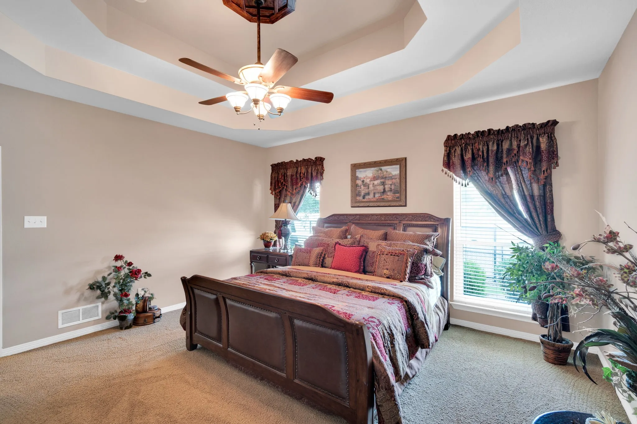 Single Family Residence For Sale in Ellis County , 7810 Mavis Avenue, Waxahachie, Texas 75167, 4 Bedroom, 3 Bathroom, 2 Garage spaces, 2,675 Sqft, built in 1999, mls#21321416, Real Estate Agent in Waxahachie, Homes For Sale in Ellis county, Homes For Sale in Waxahachie, Realtor in Waxahachie Texas, Real Estate Brokerage Independent Realty Texas, Luminita Cordes Realtor