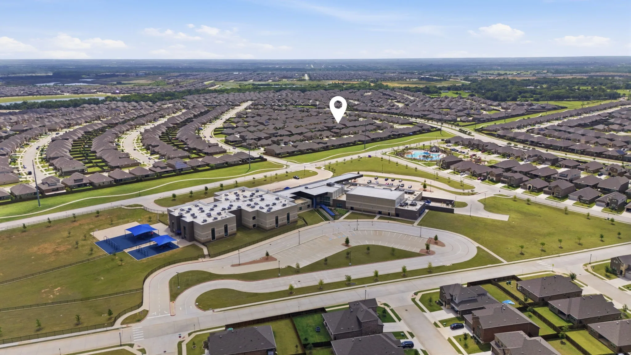 Single Family Residence For Sale in Denton County , 3223 Hunters Glen Drive, Aubrey, Texas 76227, 4 Bedroom, 2 Bathroom, 2 Garage spaces, 1,847 Sqft, built in 2022, mls#21318846, Real Estate Agent in Aubrey, Homes For Sale in Denton county, Homes For Sale in Aubrey, Realtor in Aubrey Texas, Real Estate Brokerage Independent Realty Texas, Luminita Cordes Realtor