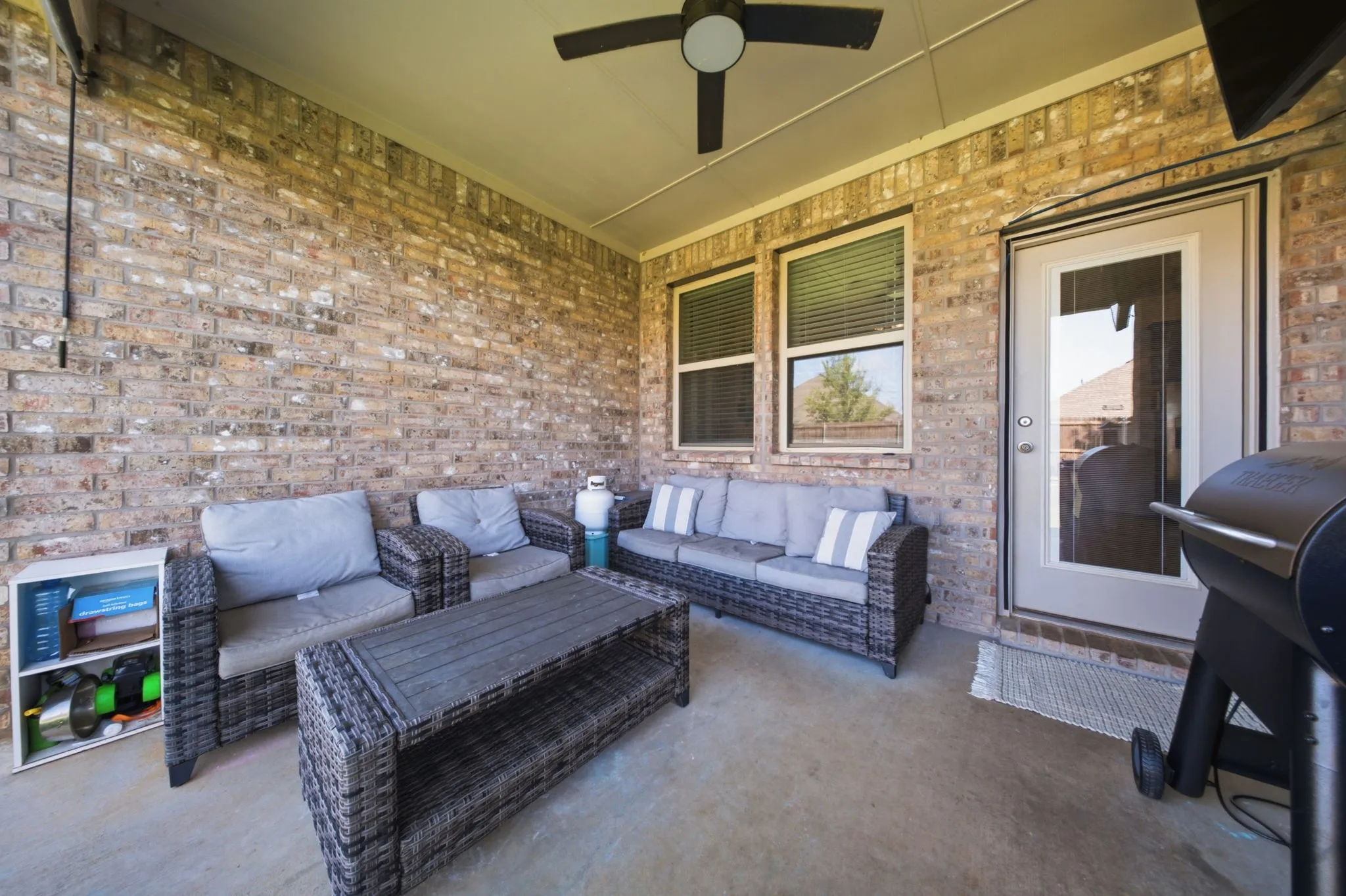 Single Family Residence For Sale in Denton County , 3223 Hunters Glen Drive, Aubrey, Texas 76227, 4 Bedroom, 2 Bathroom, 2 Garage spaces, 1,847 Sqft, built in 2022, mls#21318846, Real Estate Agent in Aubrey, Homes For Sale in Denton county, Homes For Sale in Aubrey, Realtor in Aubrey Texas, Real Estate Brokerage Independent Realty Texas, Luminita Cordes Realtor