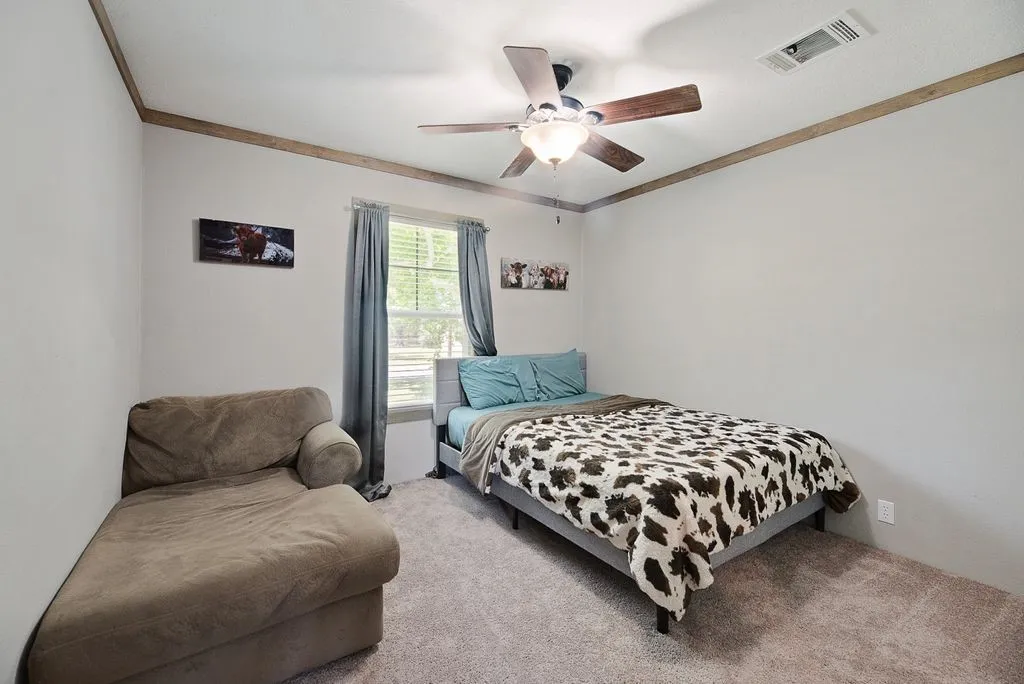 Mobile Home For Sale in Ellis County , 501 W 3rd Street, Maypearl, Texas 76064, 4 Bedroom, 2 Bathroom, Garage spaces, 1,794 Sqft, built in 2020, mls#21317126, Real Estate Agent in Maypearl, Homes For Sale in Ellis county, Homes For Sale in Maypearl, Realtor in Maypearl Texas, Real Estate Brokerage Independent Realty Texas, Luminita Cordes Realtor