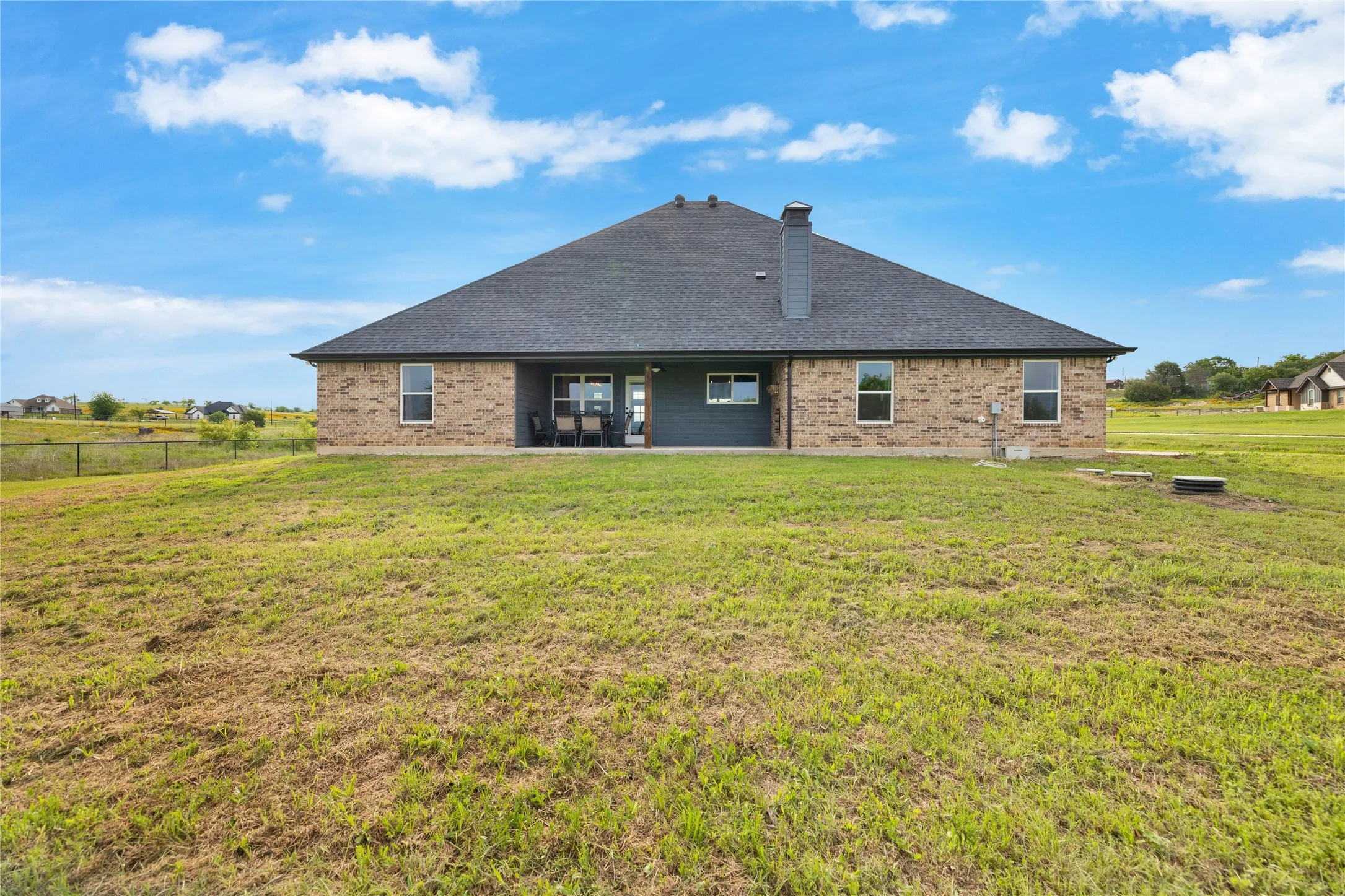 Single Family Residence For Rent in Parker County , 1040 Cloudy Court, Weatherford, Texas 76085, 4 Bedroom, 2 Bathroom, 3 Garage spaces, 2,732 Sqft, built in 2021, mls#21321429, Real Estate Agent in Weatherford, Homes For Rent in Parker county, Homes For Rent in Weatherford, Realtor in Weatherford Texas, Real Estate Brokerage Independent Realty Texas, Luminita Cordes Realtor