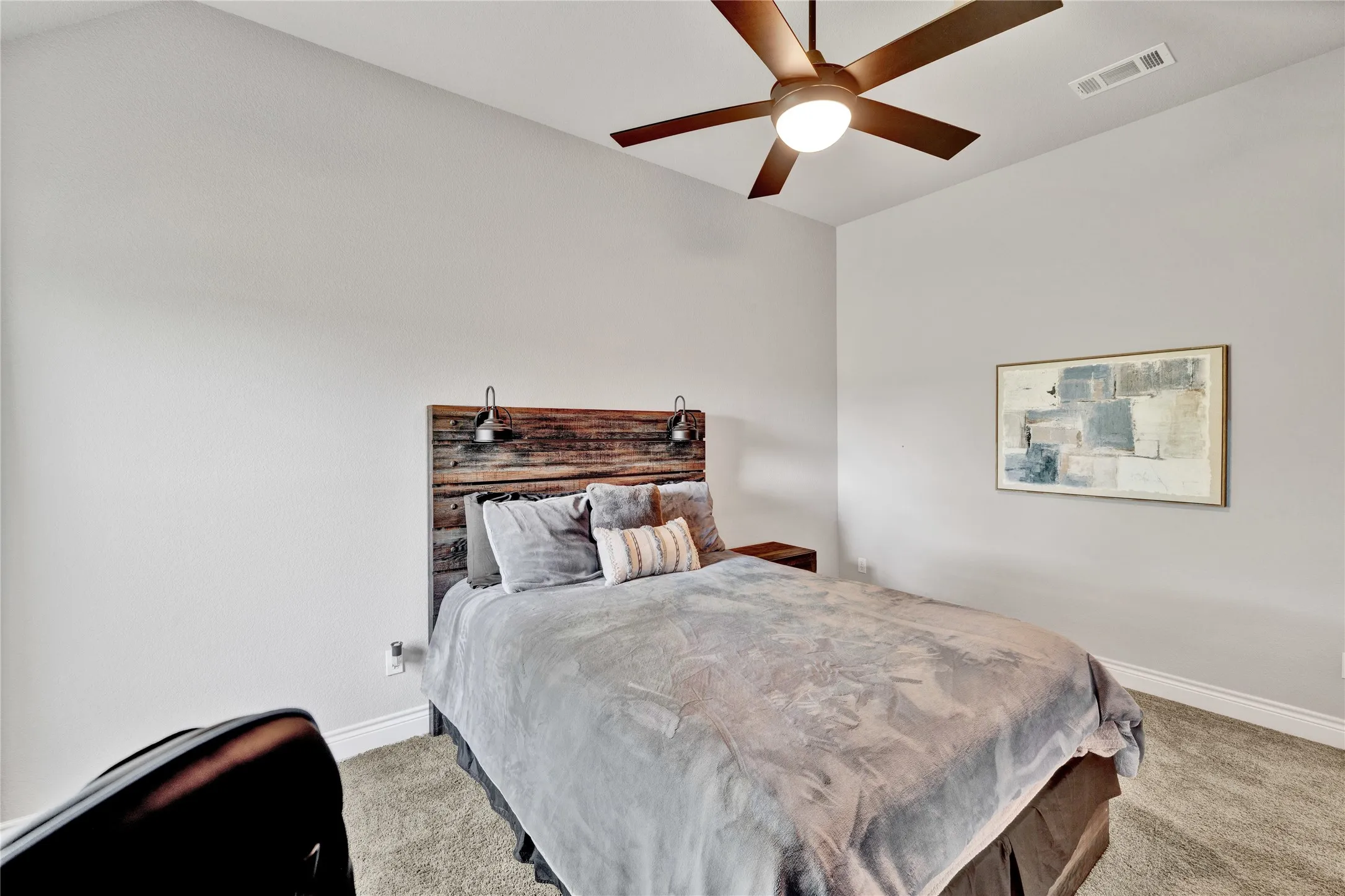 Single Family Residence For Rent in Parker County , 1040 Cloudy Court, Weatherford, Texas 76085, 4 Bedroom, 2 Bathroom, 3 Garage spaces, 2,732 Sqft, built in 2021, mls#21321429, Real Estate Agent in Weatherford, Homes For Rent in Parker county, Homes For Rent in Weatherford, Realtor in Weatherford Texas, Real Estate Brokerage Independent Realty Texas, Luminita Cordes Realtor