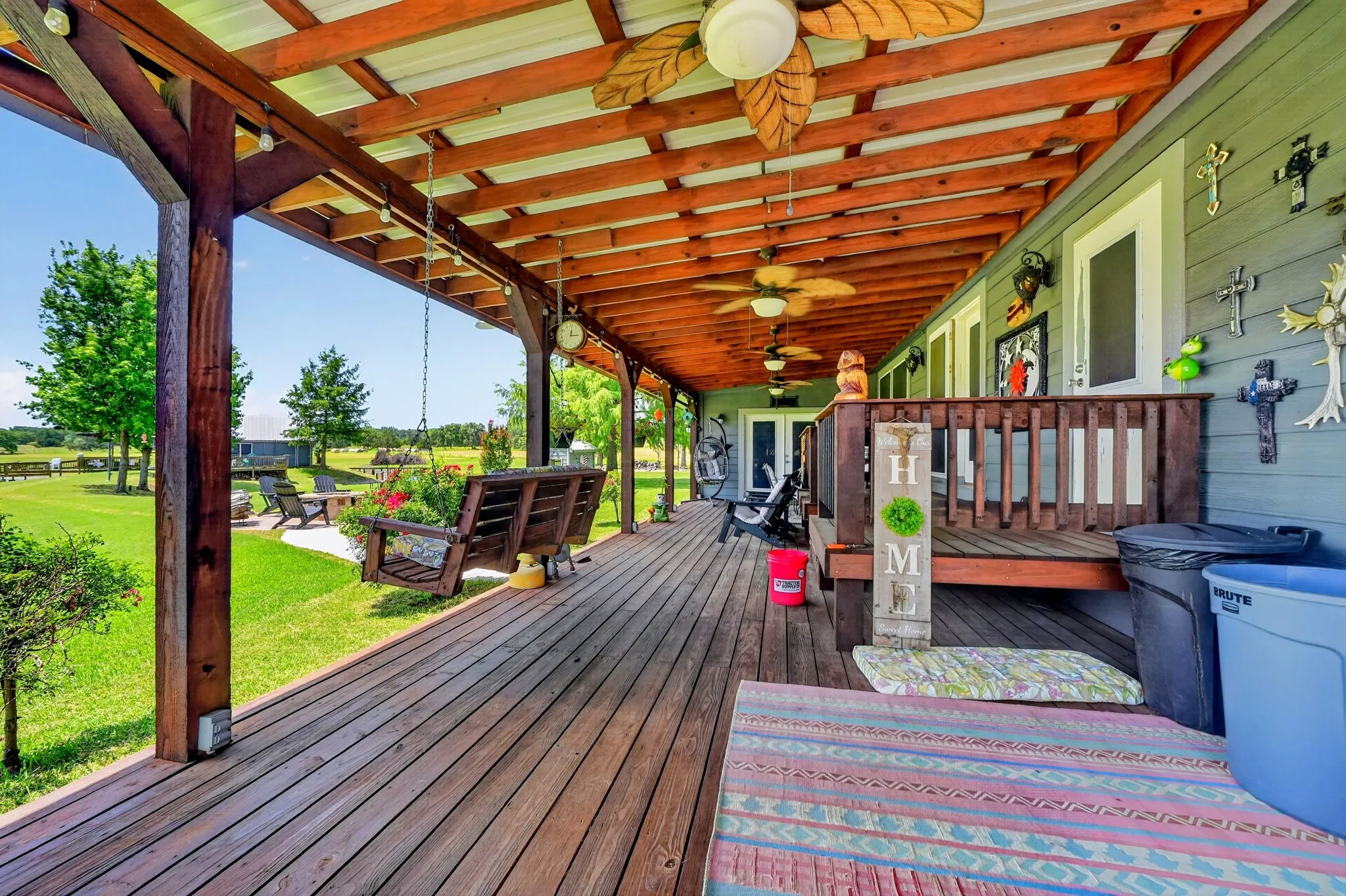 Covered rear porch
