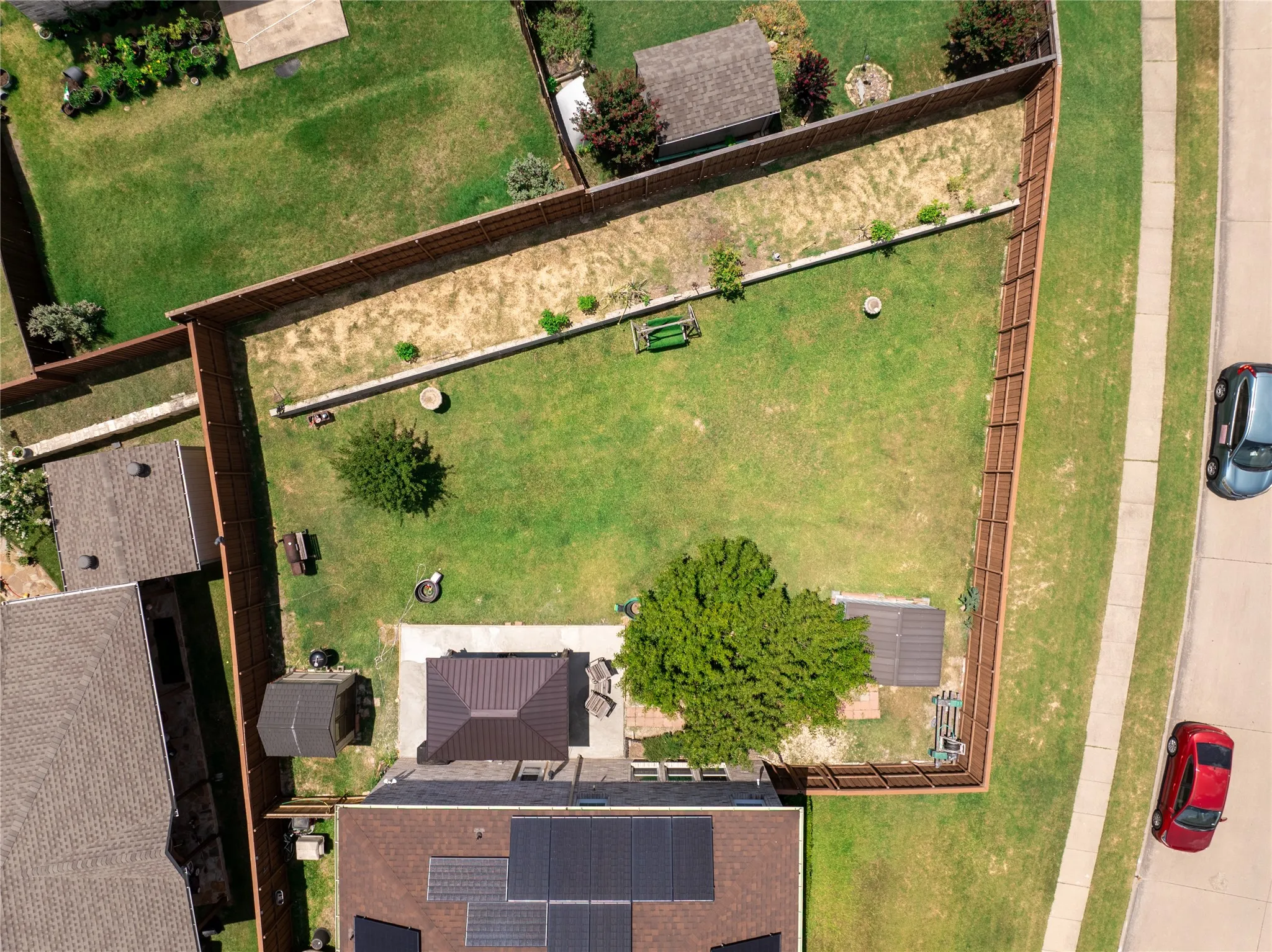 Single Family Residence For Sale in Denton County , 1628 Jewel Lane, Little Elm, Texas 75036, 4 Bedroom, 4 Bathroom, 2 Garage spaces, 3,375 Sqft, built in 2003, mls#21307929, Real Estate Agent in Little Elm, Homes For Sale in Denton county, Homes For Sale in Little Elm, Realtor in Little Elm Texas, Real Estate Brokerage Independent Realty Texas, Luminita Cordes Realtor