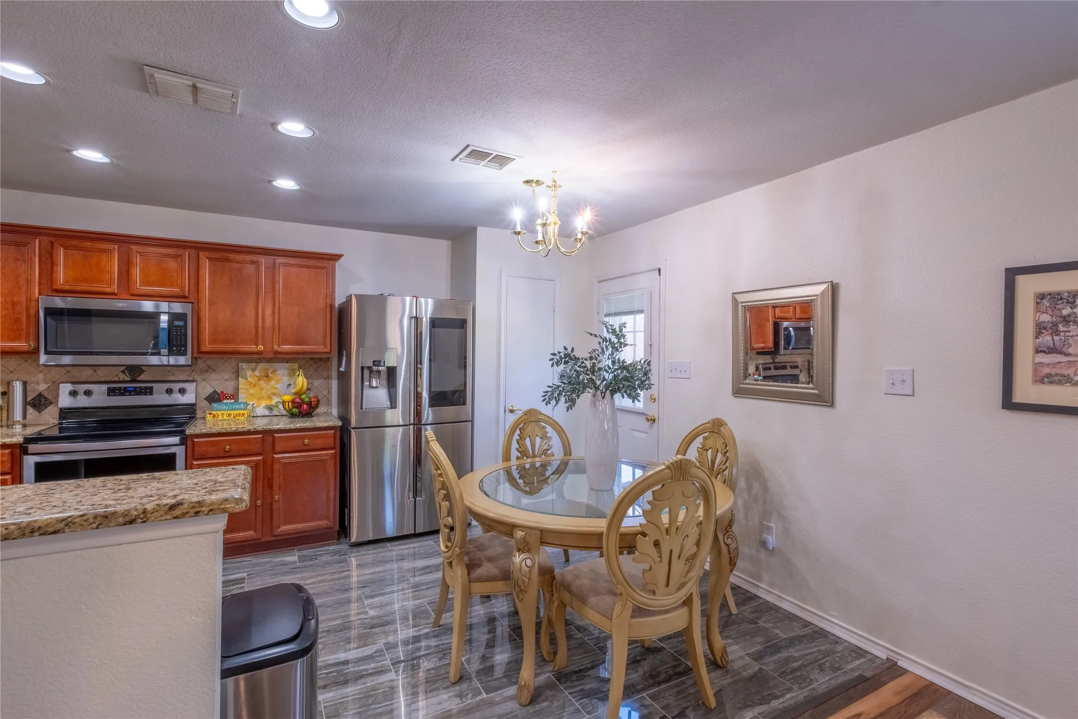 Single Family Residence For Sale in Denton County , 1628 Jewel Lane, Little Elm, Texas 75036, 4 Bedroom, 4 Bathroom, 2 Garage spaces, 3,375 Sqft, built in 2003, mls#21307929, Real Estate Agent in Little Elm, Homes For Sale in Denton county, Homes For Sale in Little Elm, Realtor in Little Elm Texas, Real Estate Brokerage Independent Realty Texas, Luminita Cordes Realtor