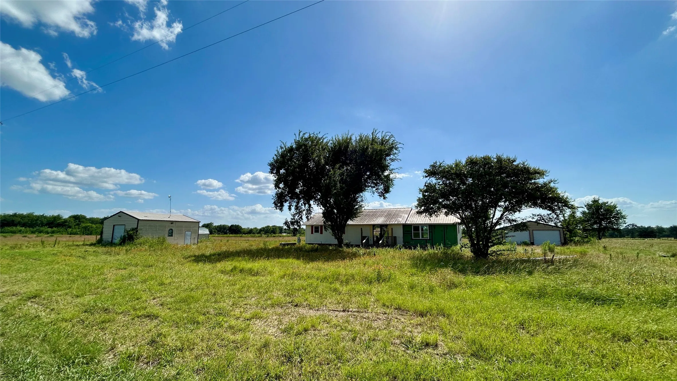 Mobile Home For Sale in Rains County , 940 Rs County Road 1320, Emory, Texas 75440, 3 Bedroom, 2 Bathroom, 2 Garage spaces, 1,212 Sqft, built in 1990, mls#21319266, Real Estate Agent in Emory, Homes For Sale in Rains county, Homes For Sale in Emory, Realtor in Emory Texas, Real Estate Brokerage Independent Realty Texas, Luminita Cordes Realtor