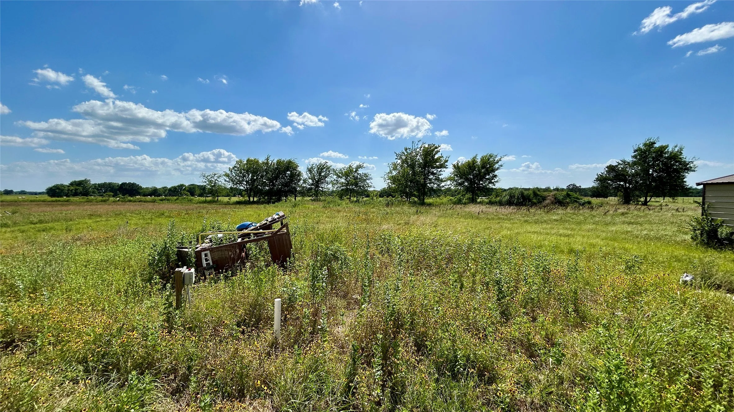 Mobile Home For Sale in Rains County , 940 Rs County Road 1320, Emory, Texas 75440, 3 Bedroom, 2 Bathroom, 2 Garage spaces, 1,212 Sqft, built in 1990, mls#21319266, Real Estate Agent in Emory, Homes For Sale in Rains county, Homes For Sale in Emory, Realtor in Emory Texas, Real Estate Brokerage Independent Realty Texas, Luminita Cordes Realtor