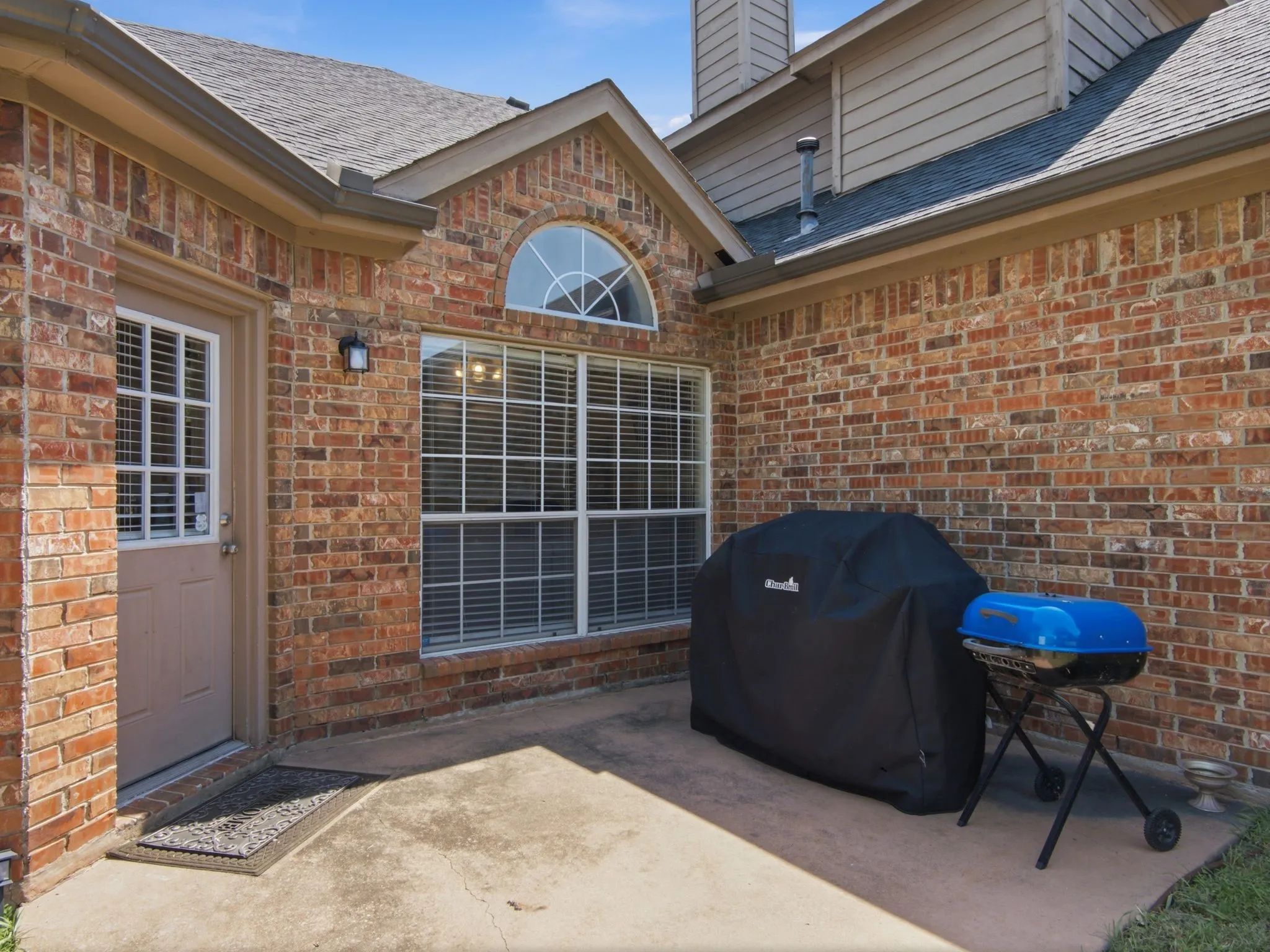 Single Family Residence For Sale in Collin County , 5707 Manchester Drive, Richardson, Texas 75082, 4 Bedroom, 3 Bathroom, 2 Garage spaces, 2,678 Sqft, built in 1996, mls#21317597, Real Estate Agent in Richardson, Homes For Sale in Collin county, Homes For Sale in Richardson, Realtor in Richardson Texas, Real Estate Brokerage Independent Realty Texas, Luminita Cordes Realtor