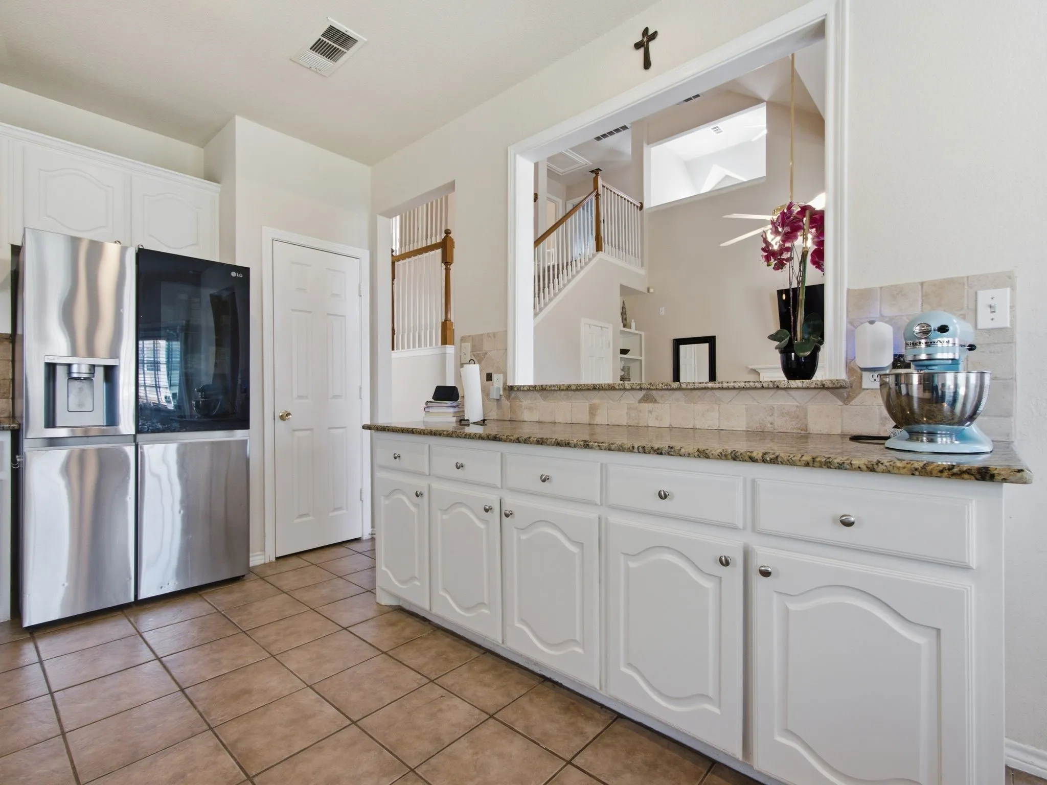 Single Family Residence For Sale in Collin County , 5707 Manchester Drive, Richardson, Texas 75082, 4 Bedroom, 3 Bathroom, 2 Garage spaces, 2,678 Sqft, built in 1996, mls#21317597, Real Estate Agent in Richardson, Homes For Sale in Collin county, Homes For Sale in Richardson, Realtor in Richardson Texas, Real Estate Brokerage Independent Realty Texas, Luminita Cordes Realtor