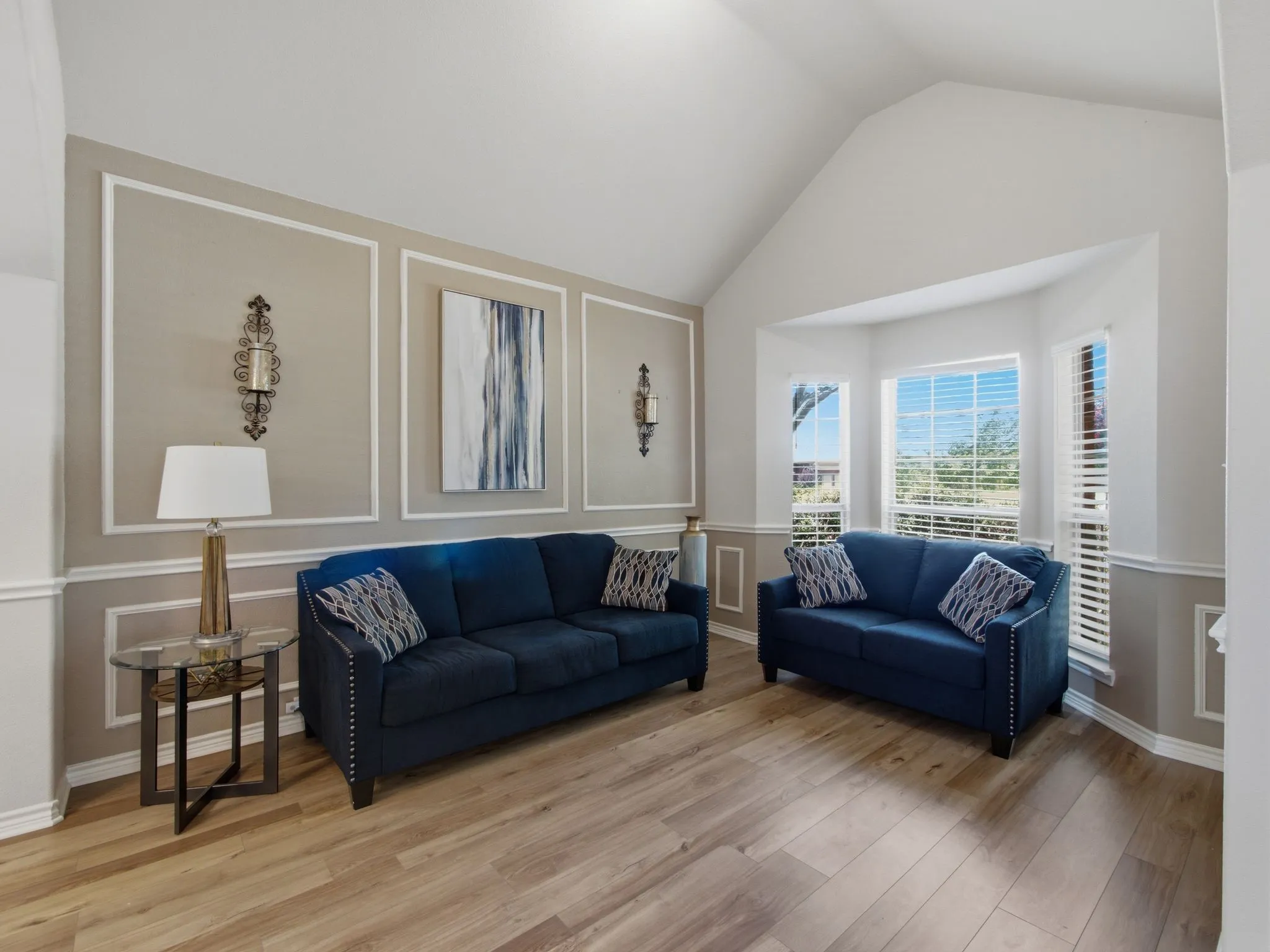 Single Family Residence For Sale in Collin County , 5707 Manchester Drive, Richardson, Texas 75082, 4 Bedroom, 3 Bathroom, 2 Garage spaces, 2,678 Sqft, built in 1996, mls#21317597, Real Estate Agent in Richardson, Homes For Sale in Collin county, Homes For Sale in Richardson, Realtor in Richardson Texas, Real Estate Brokerage Independent Realty Texas, Luminita Cordes Realtor