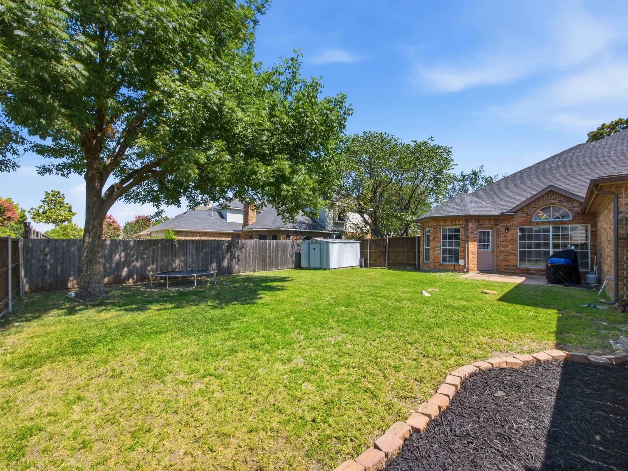 Single Family Residence For Sale in Collin County , 5707 Manchester Drive, Richardson, Texas 75082, 4 Bedroom, 3 Bathroom, 2 Garage spaces, 2,678 Sqft, built in 1996, mls#21317597, Real Estate Agent in Richardson, Homes For Sale in Collin county, Homes For Sale in Richardson, Realtor in Richardson Texas, Real Estate Brokerage Independent Realty Texas, Luminita Cordes Realtor