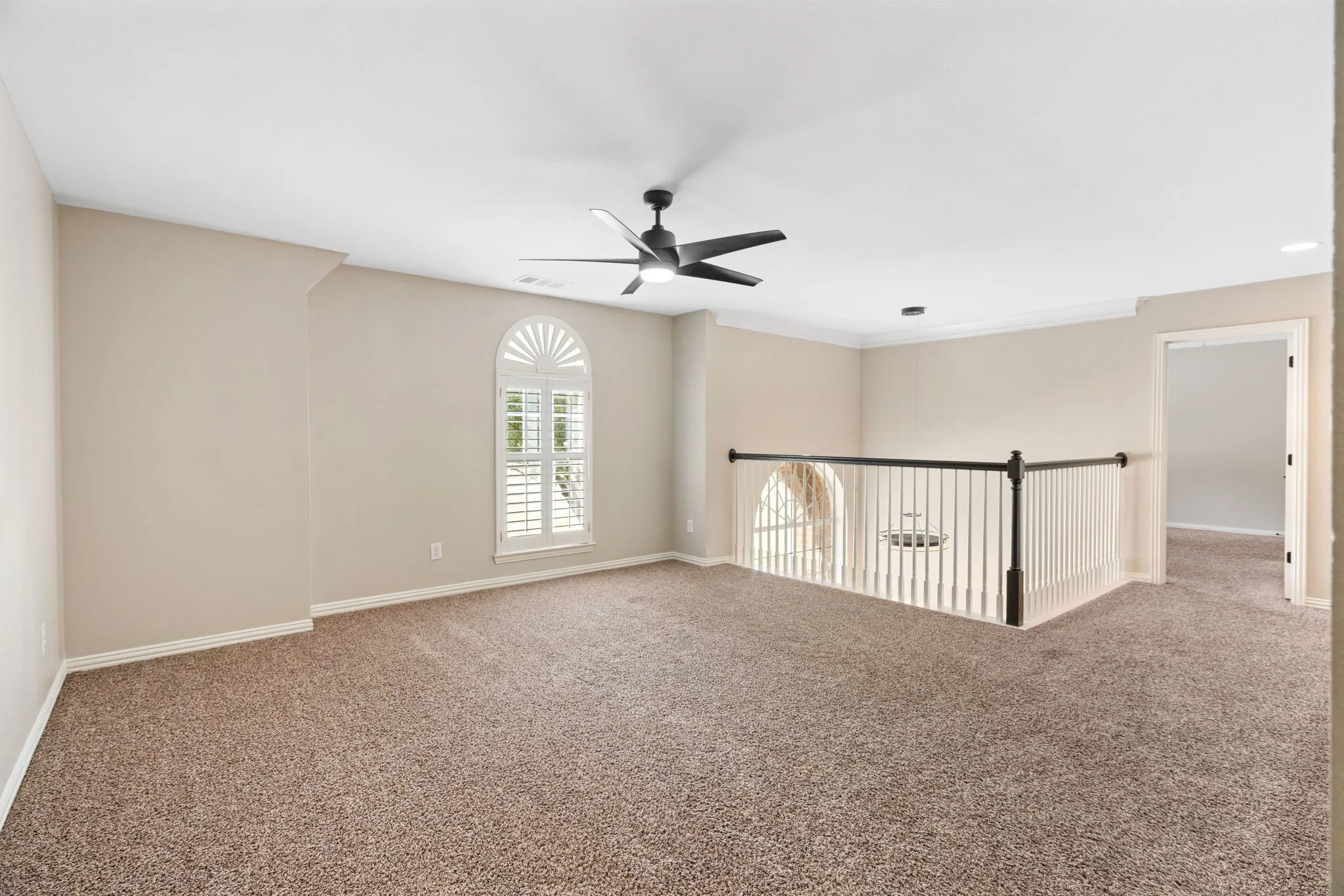 Single Family Residence For Rent in Dallas County , 684 Hollow Circle, Coppell, Texas 75019, 5 Bedrooms, 4 Bathrooms, 3 Garage spaces, 3,907 Sqft, built in 2000, Price $6,000, mls#21321162, Real Estate Agent in Coppell, Homes For Rent in Dallas county, Homes For Rent in Coppell, Realtor in Coppell Texas, Real Estate Brokerage Independent Realty Texas, Luminita Cordes Realtor