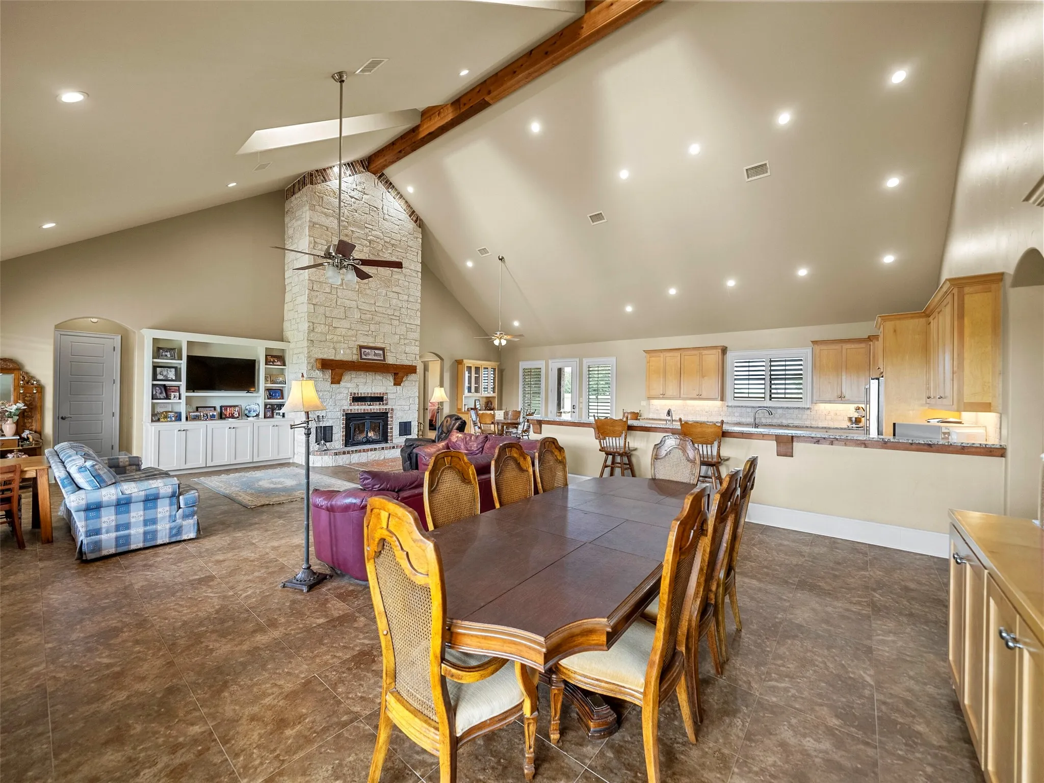 DINING-LIVING-KITCHEN